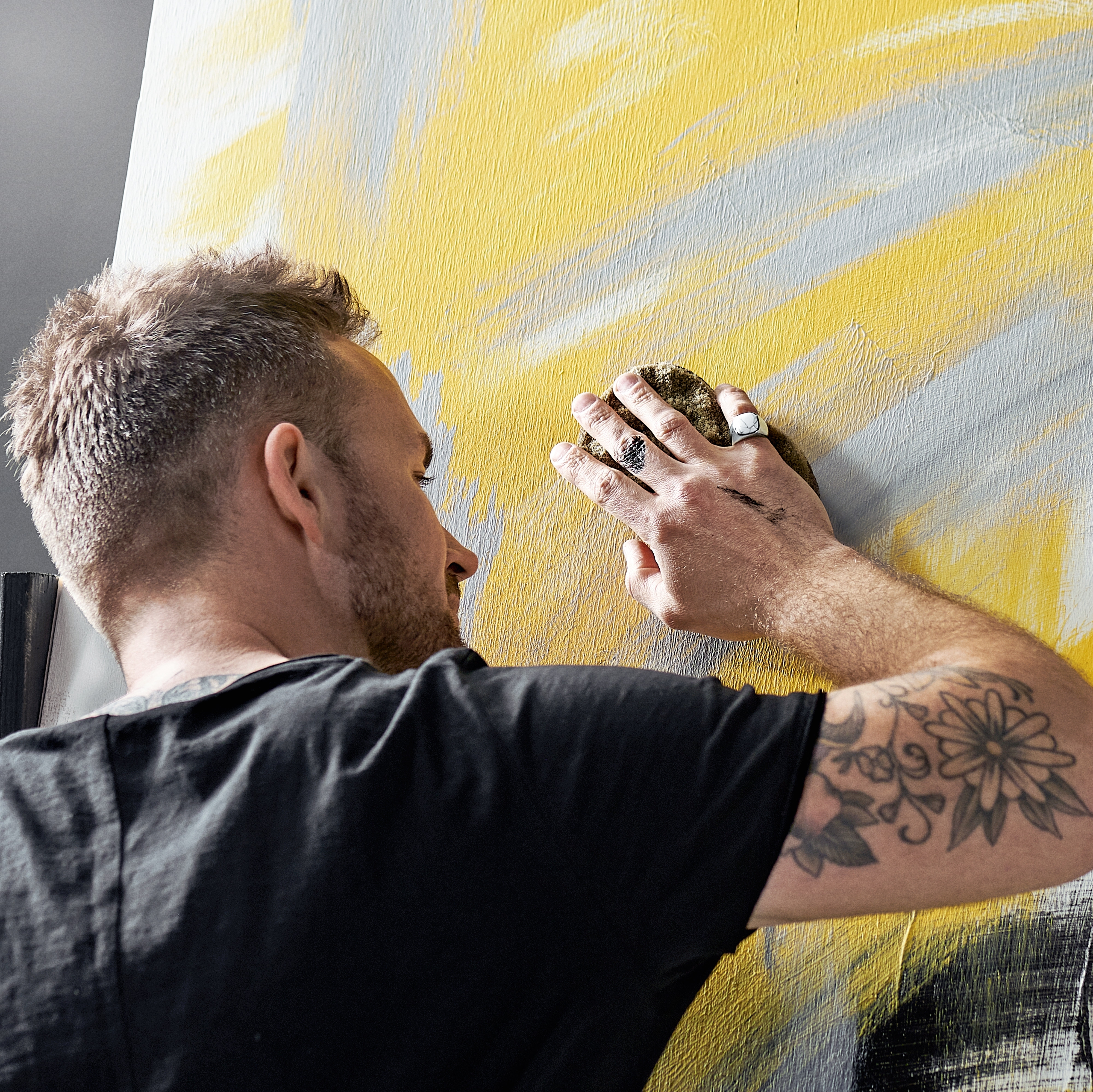 Aras | Anillo sello para el meñique de acero inoxidable plateado con howlita - 5