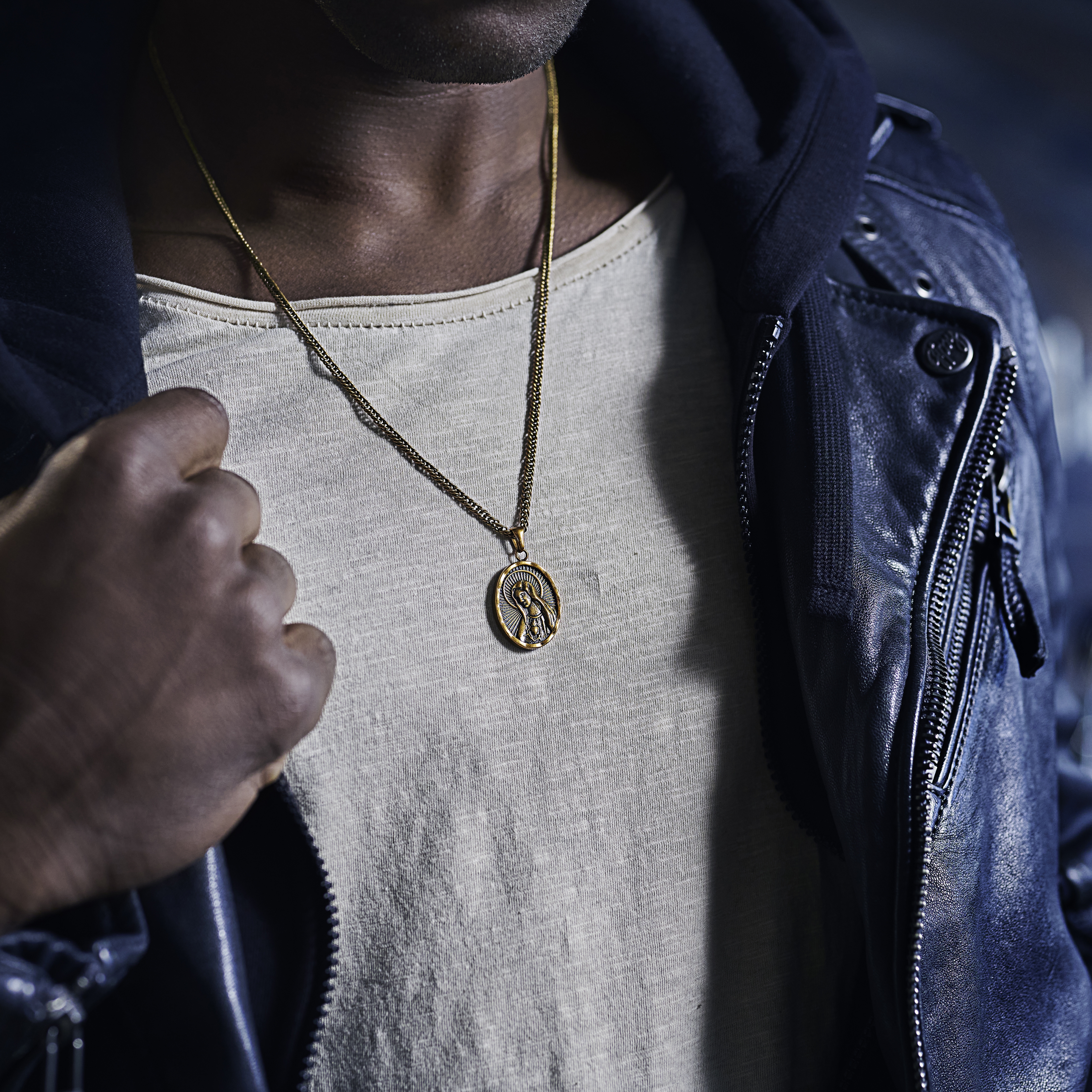 Sanctus | Collana con medaglia Cuore Immacolato di Maria vintage color oro - 2