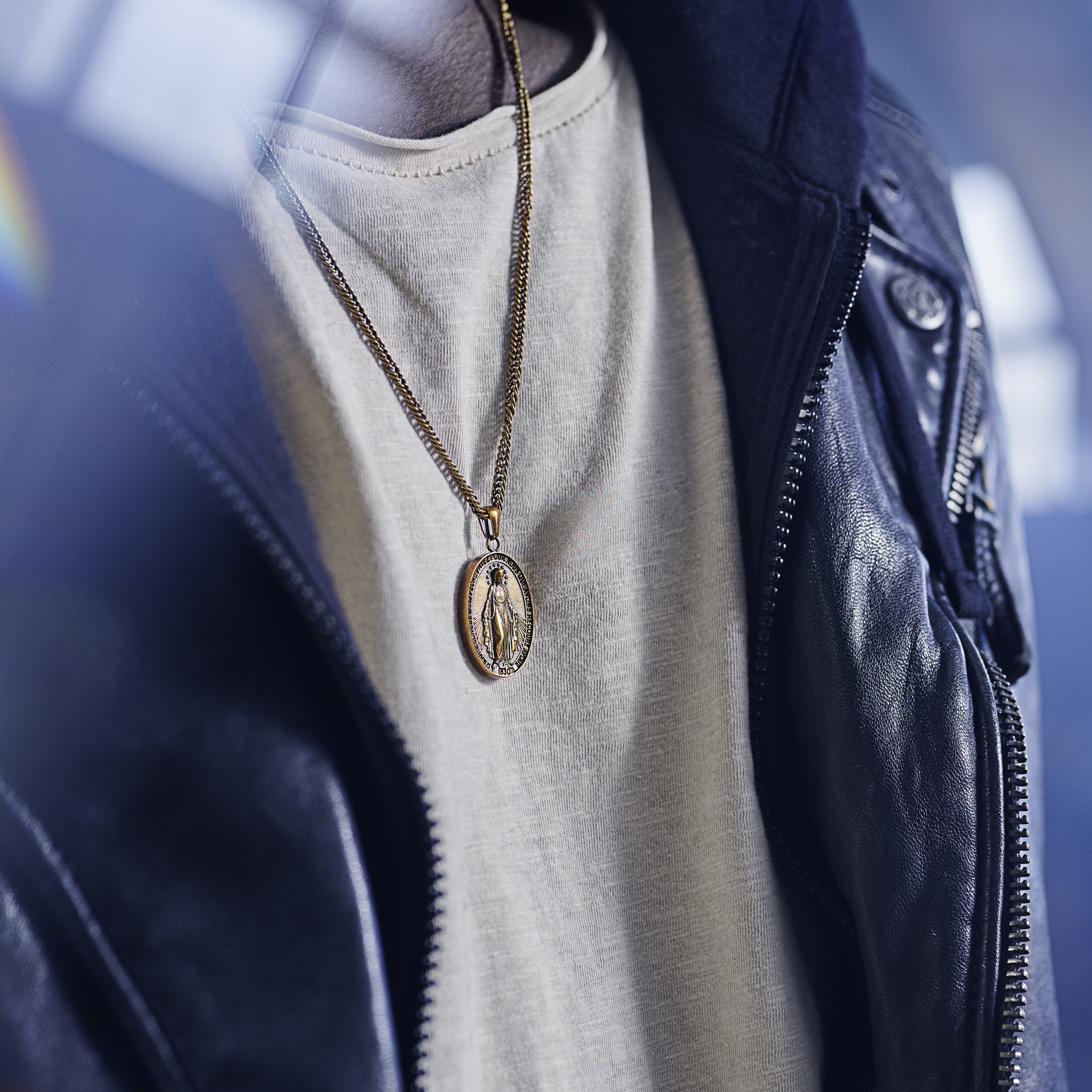 Sanctus | Collana con medaglia Miracolosa vintage color oro - 2