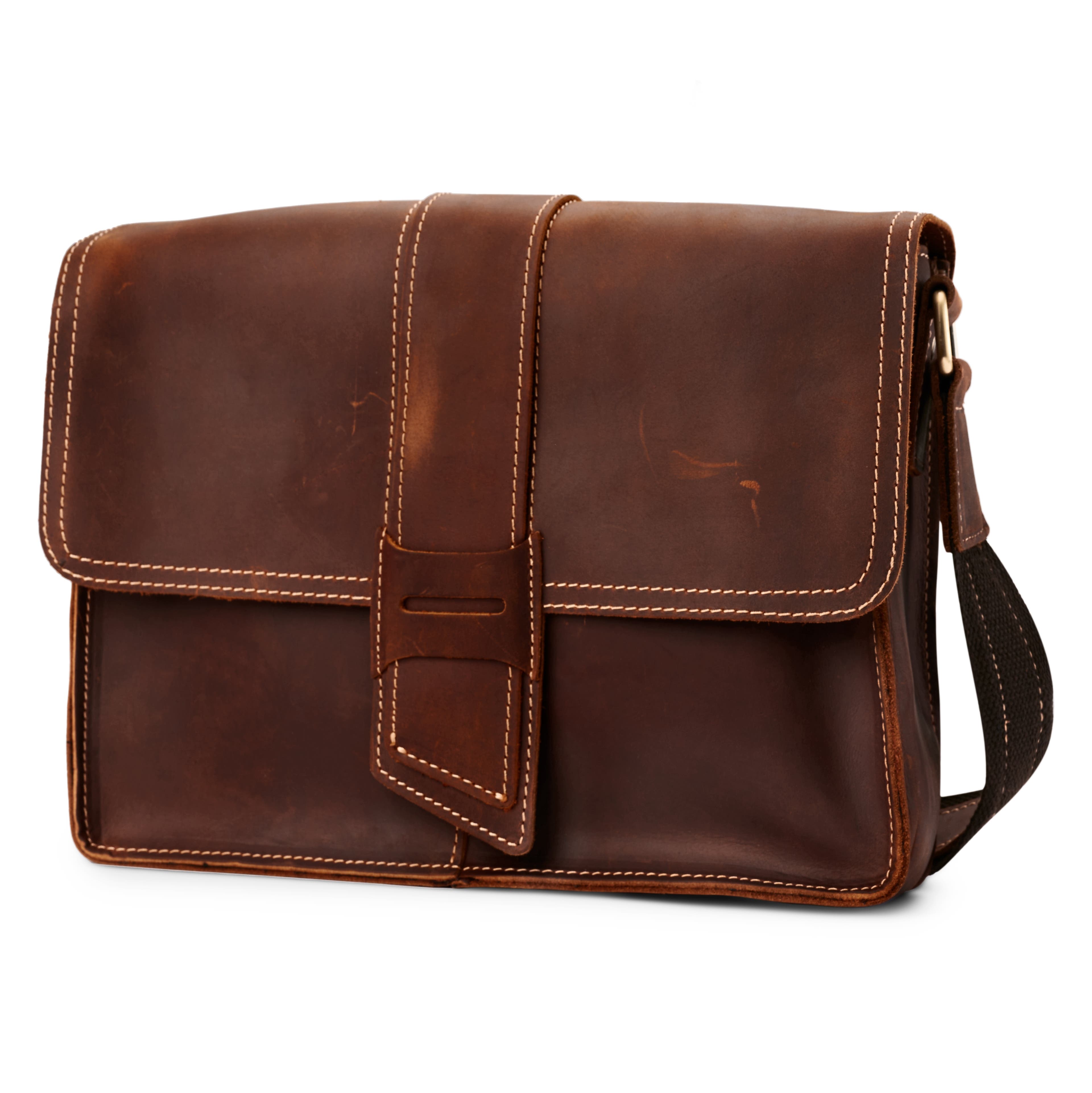 Bolso satchel de cuero marrón oscuro desgastado