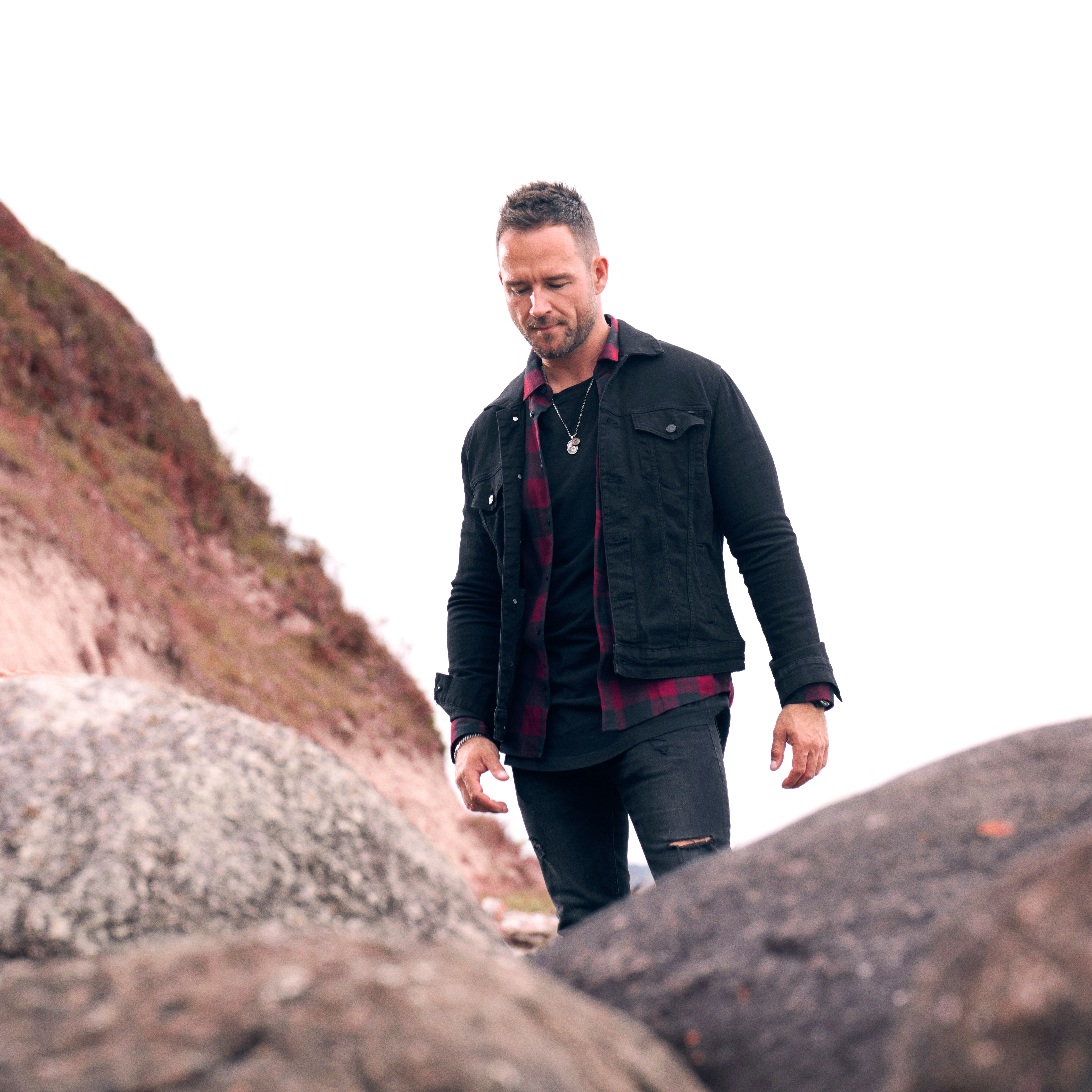 Obelius | Vintage Silver-tone Owl of Athena Necklace - 3