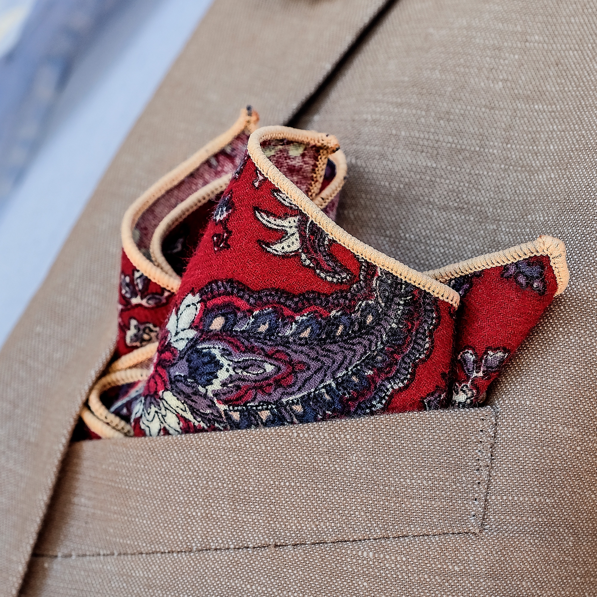 Sarkans peislija raksta kabatas lakatiņš - 3