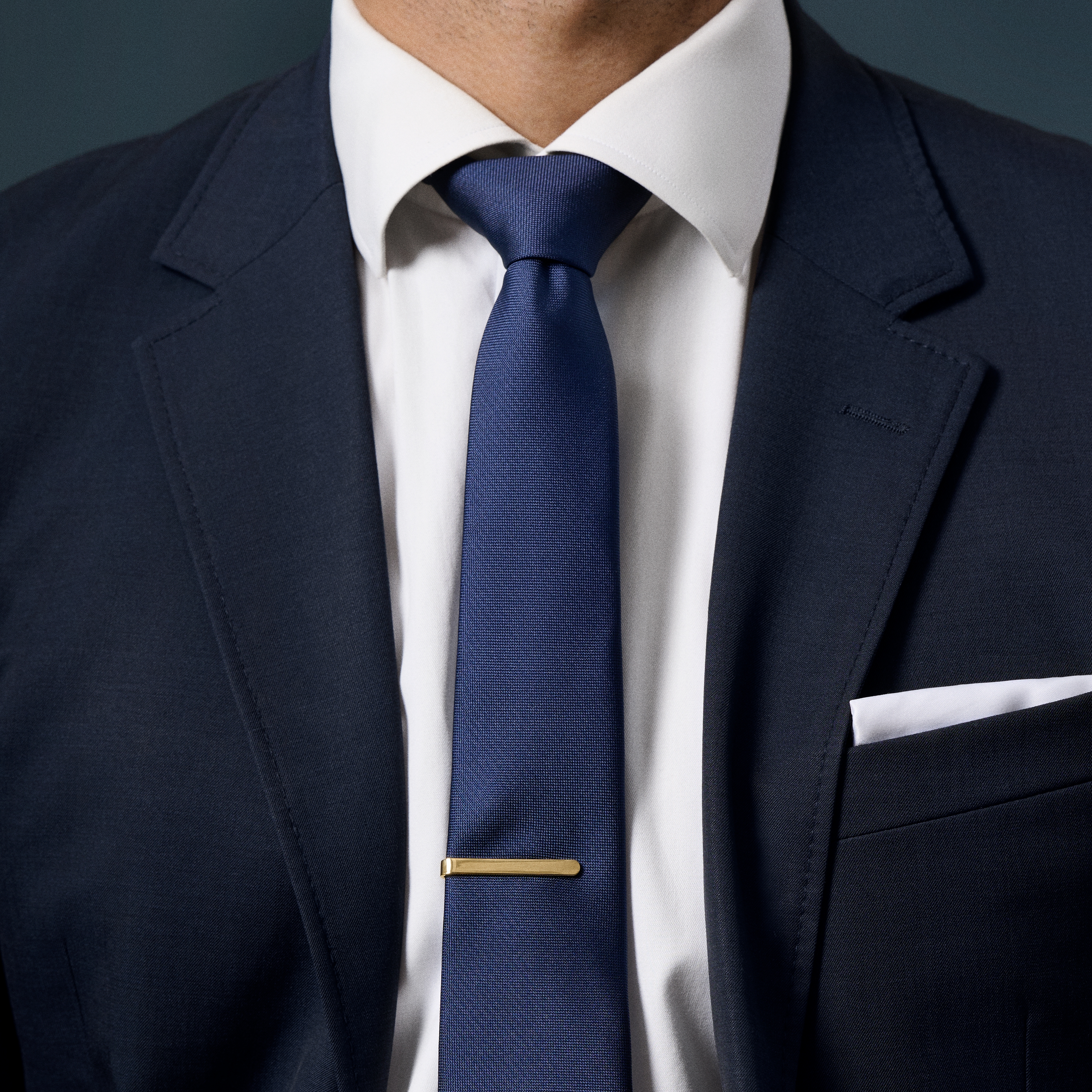 Полирана заоблена лента за вратовръзка в златист цвят 4 см - 3