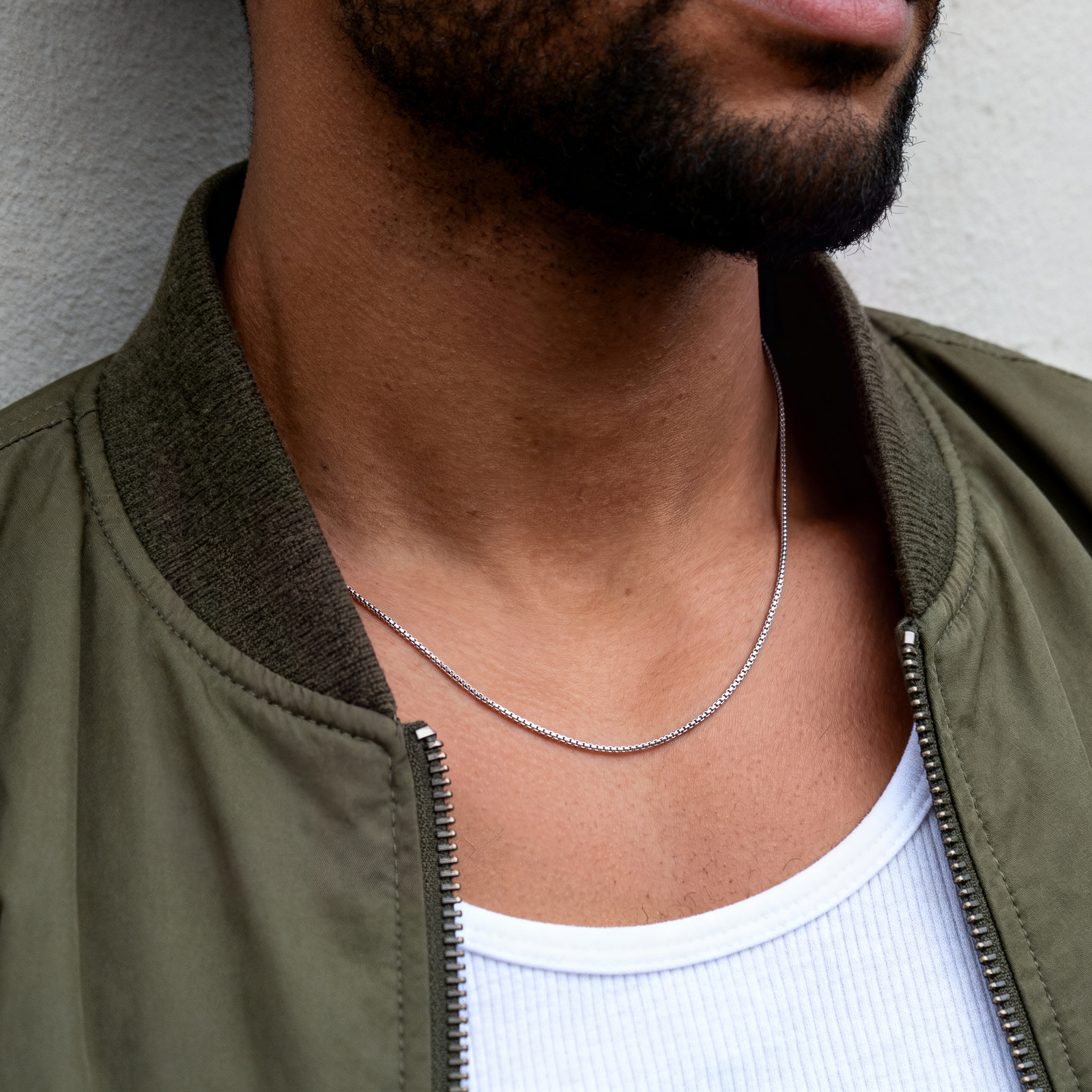Essentials | Collar de cadena de caja curvada plateado de 1 mm - 3