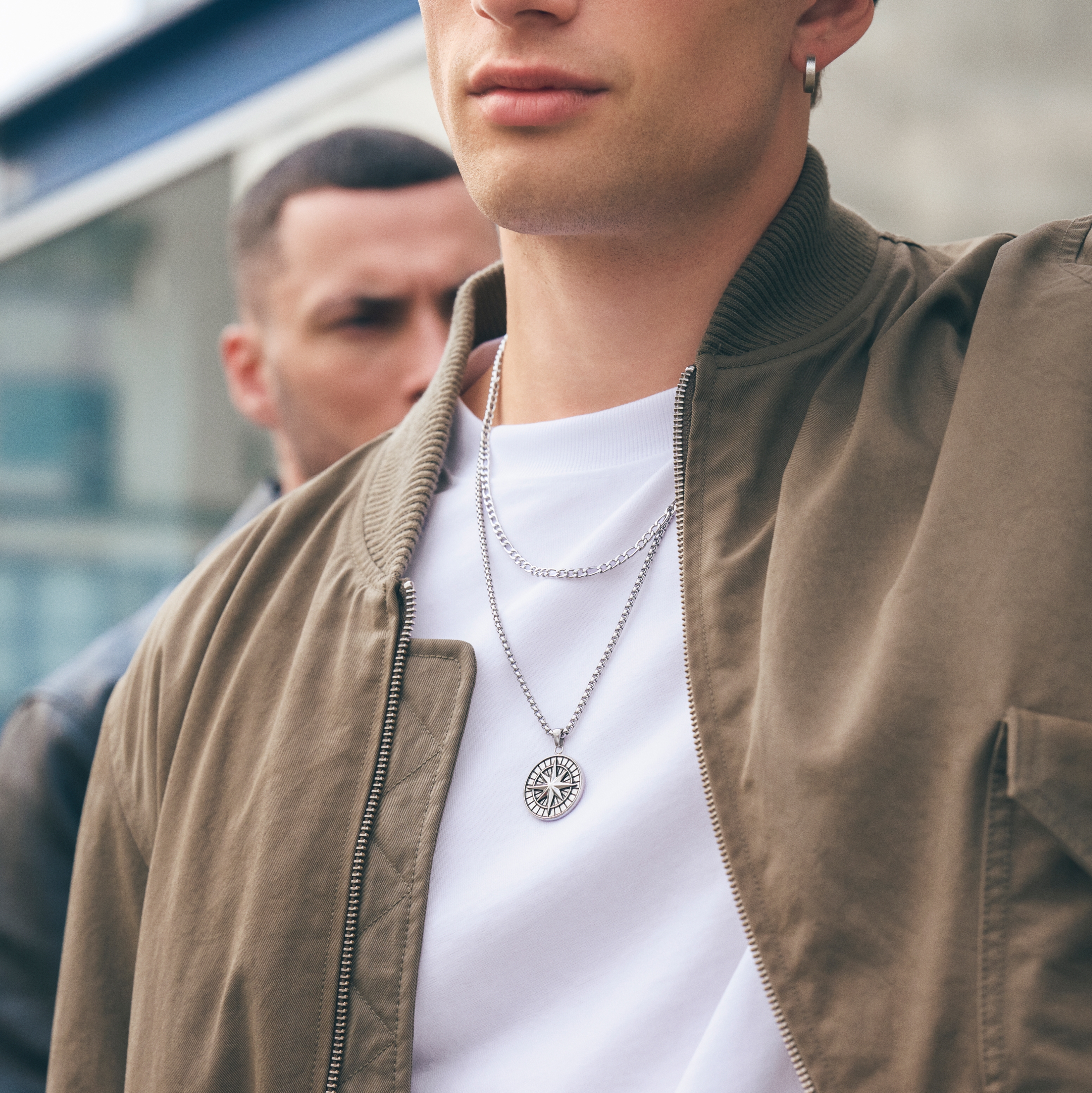 Essentials | Сребристо колие от верижка фигаро 4 мм - 6