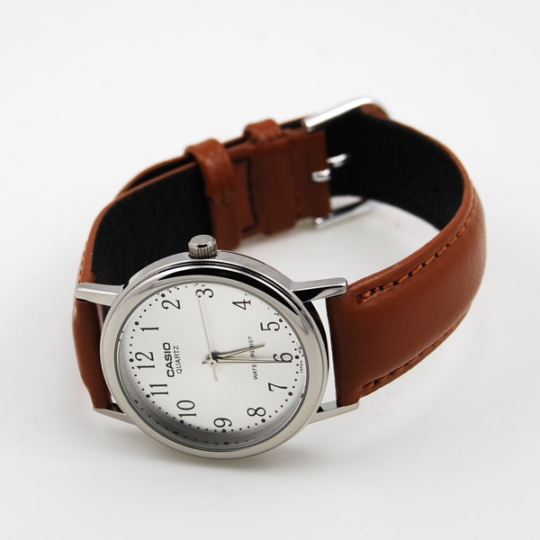 Brunt Læderrem Casio Ur - 2