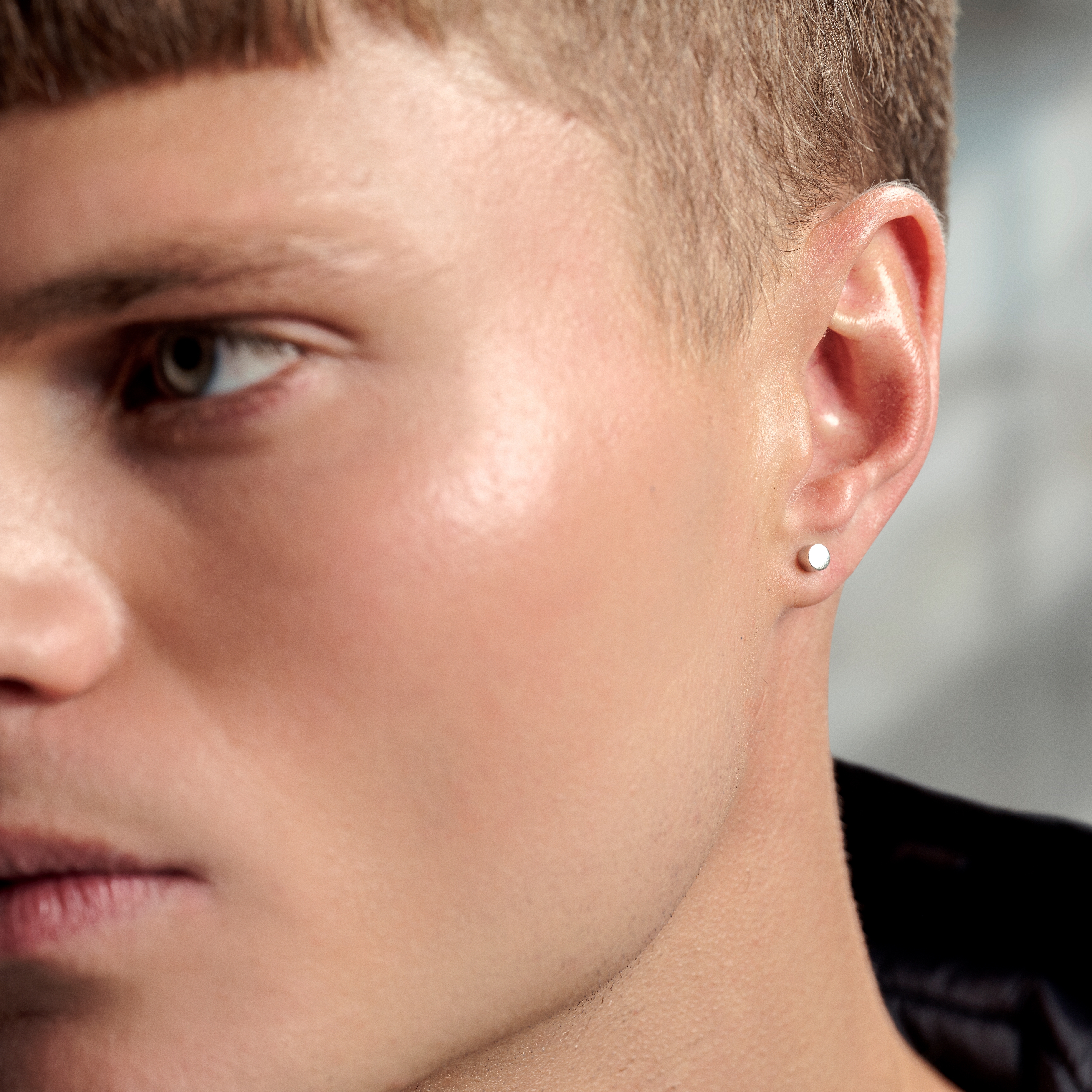 Argentia | 925s | Flat 4 mm Rhodium-Plated Sterling Silver Faux Plug Stud - 4