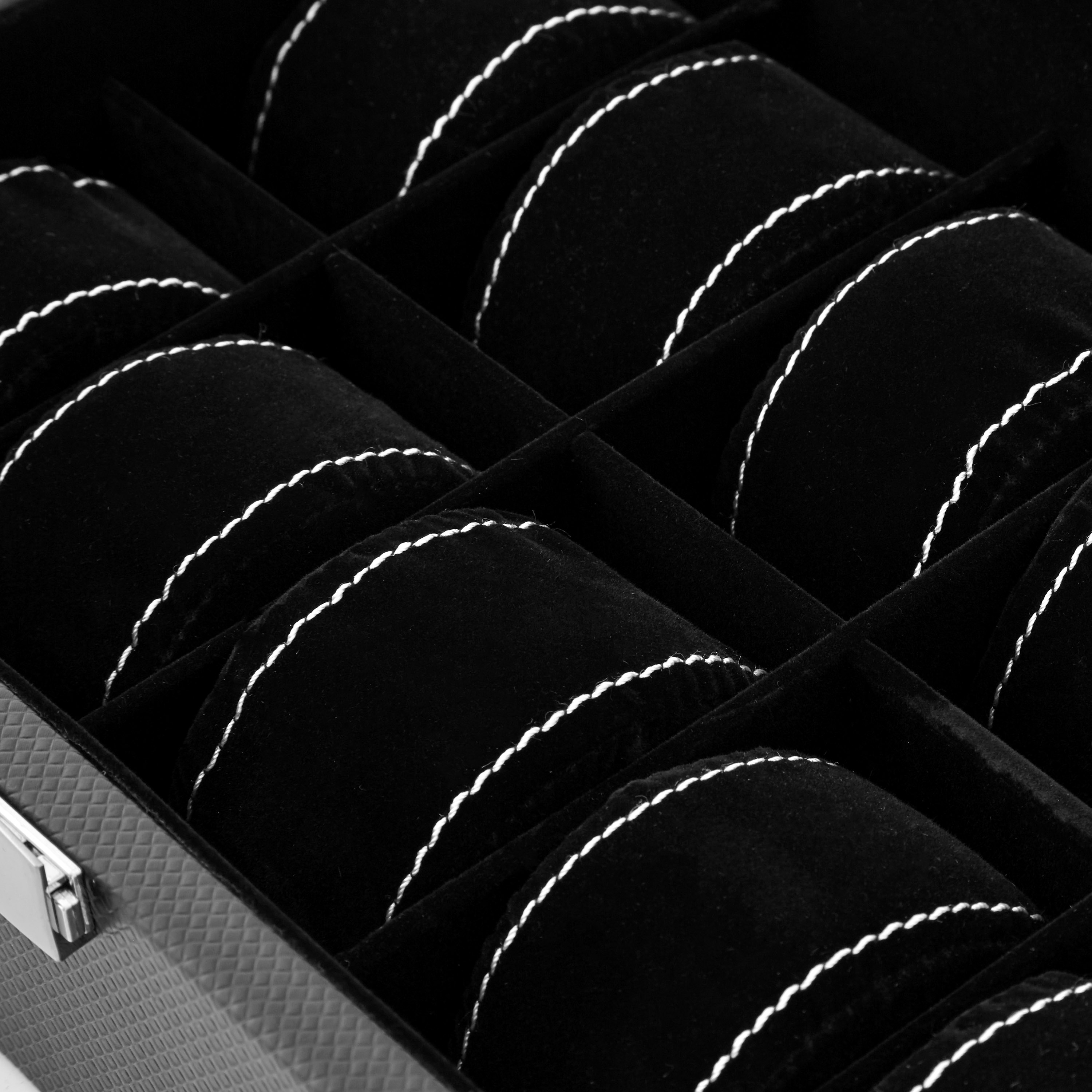 Čierny box na hodinky Hadia koža - 10 hodinky - 5