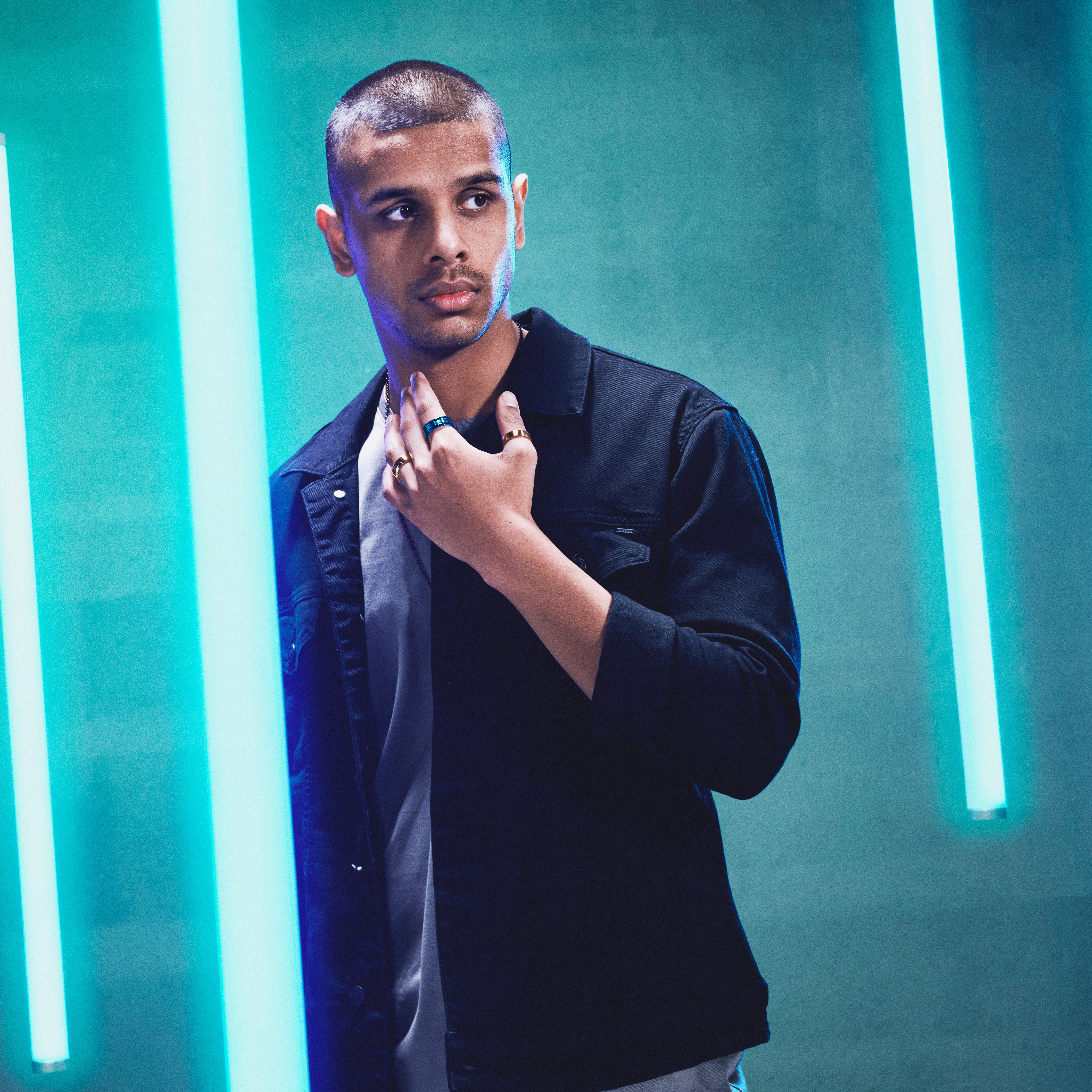 Ferrum | Златист полиран стоманен пръстен със скосени ръбове 8 мм - 5