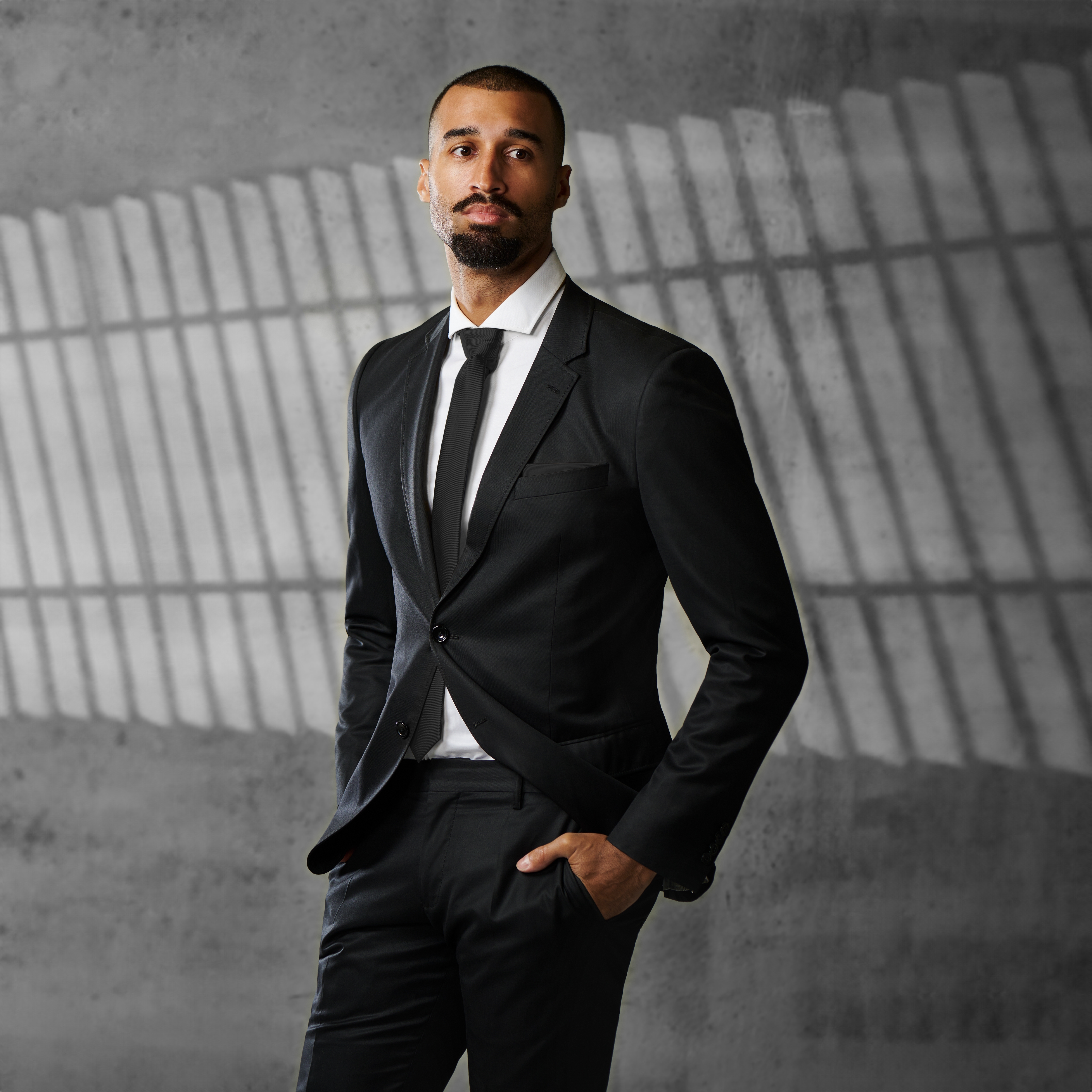 Черна кърпичка за сако от копринен туил - 2