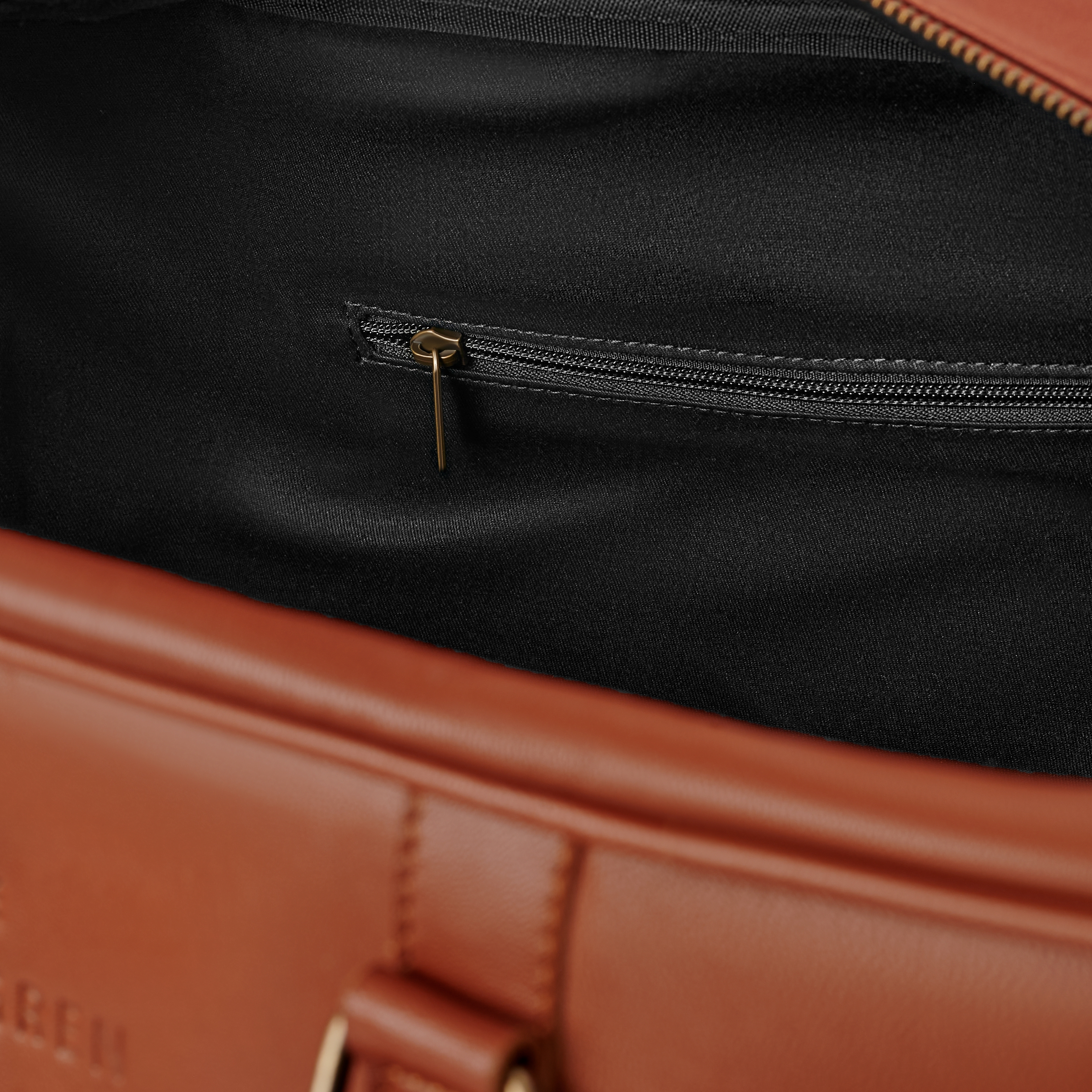 Fidei | Mokka Weekend Bag i fullnarvet geiteskinn - 6