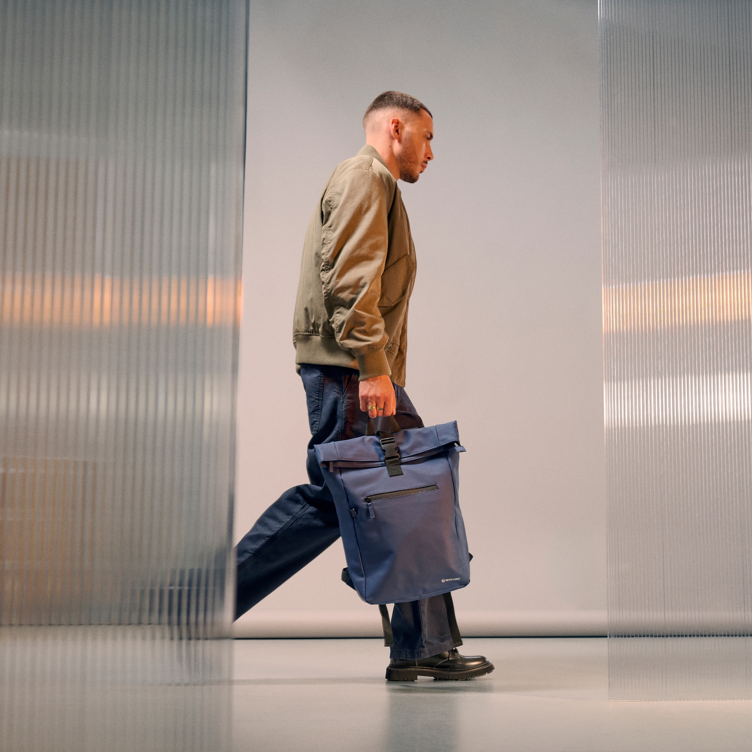 Horizon | Marineblå Vannavstøtende Ryggsekk av PU - 2