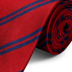 Cravatta a righe rosse, blu scuro e bianche | Disponibile! | Trendhim Cravatta a righe rosse, blu scuro e bianche | Disponibile! | Trendhim