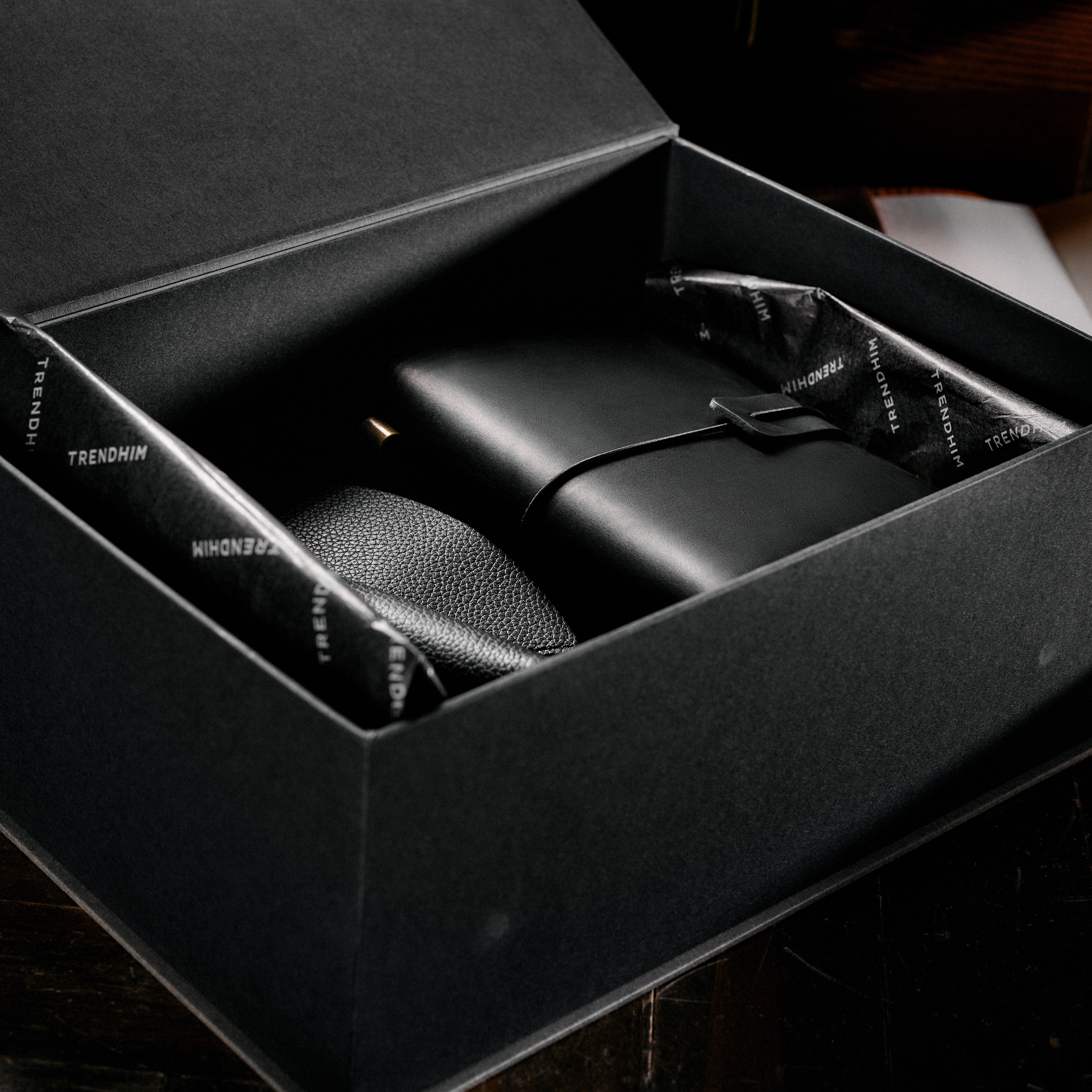 Darčeková krabička pre profesionálnych žurnalistov | Čierna koža - 3