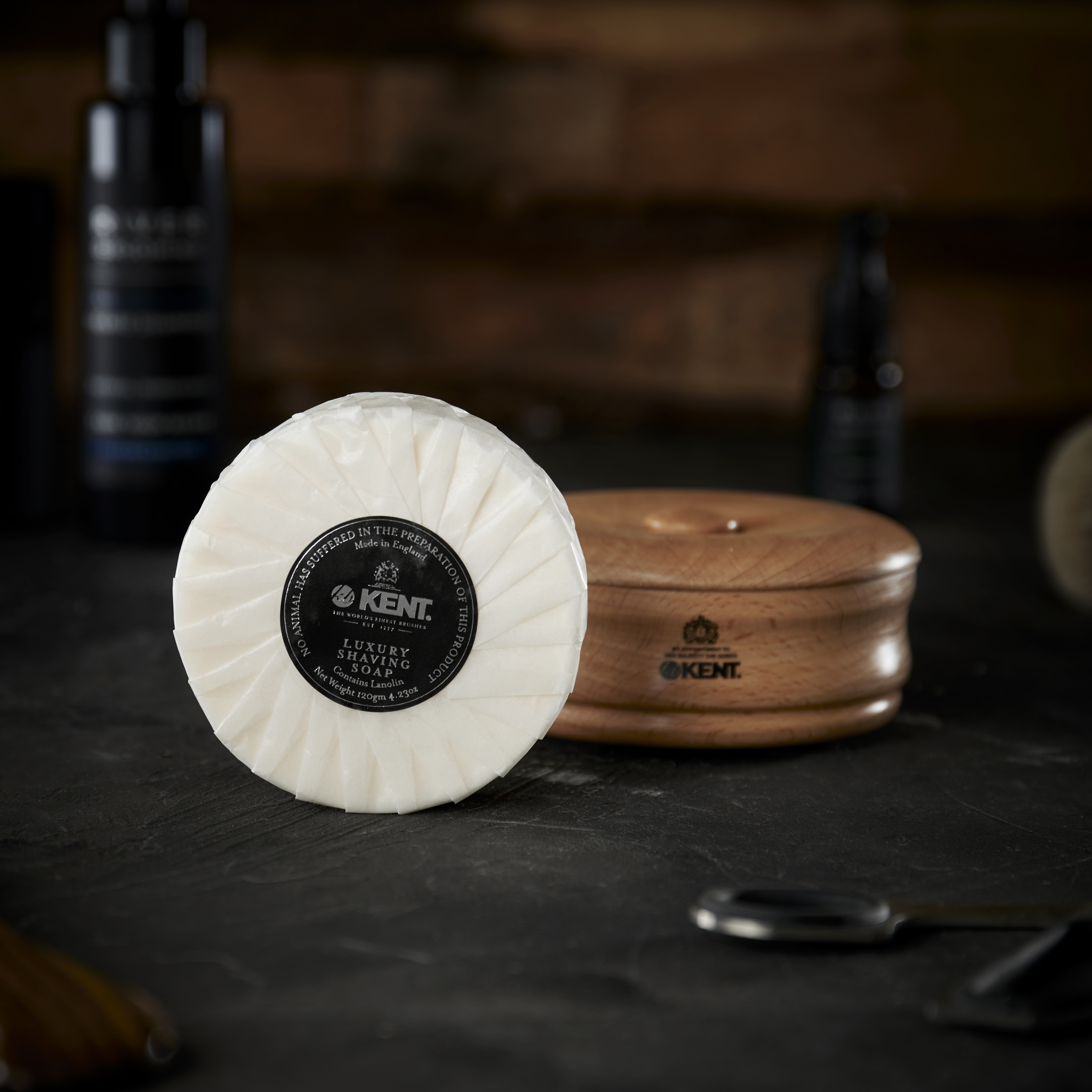 Luksus Barbersæbe i Lys Træskål - 3