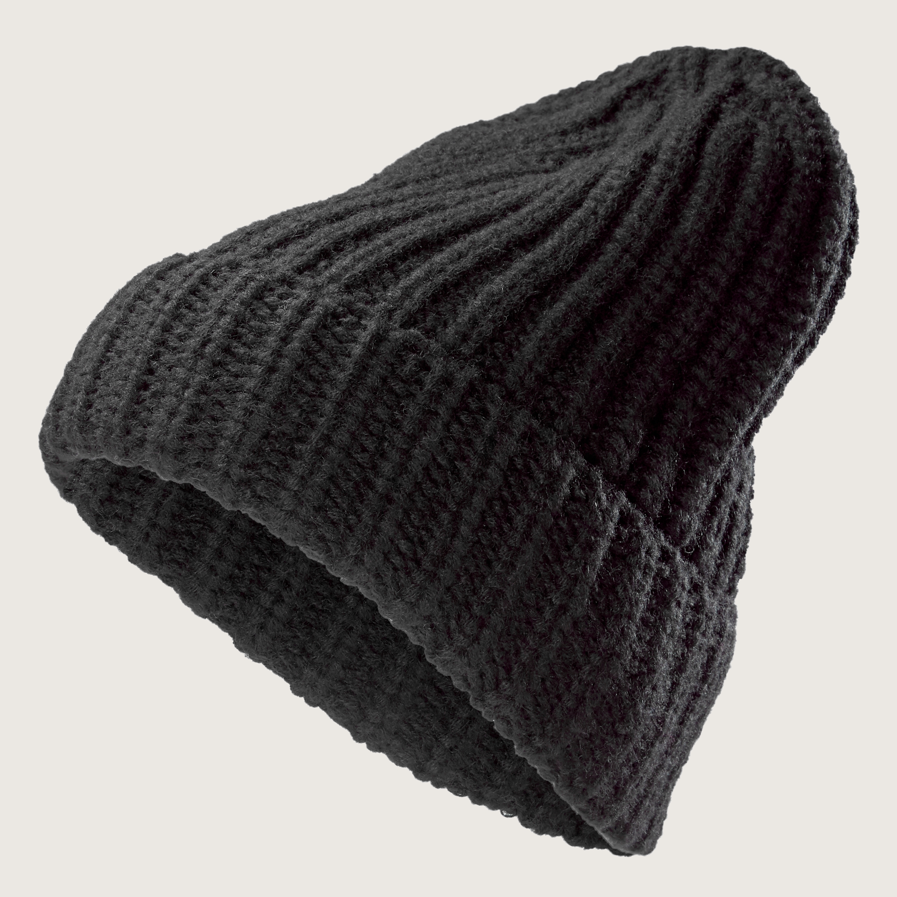 Fee Black Chunky Knit Montagna Beanie | In stock! | Fawler
