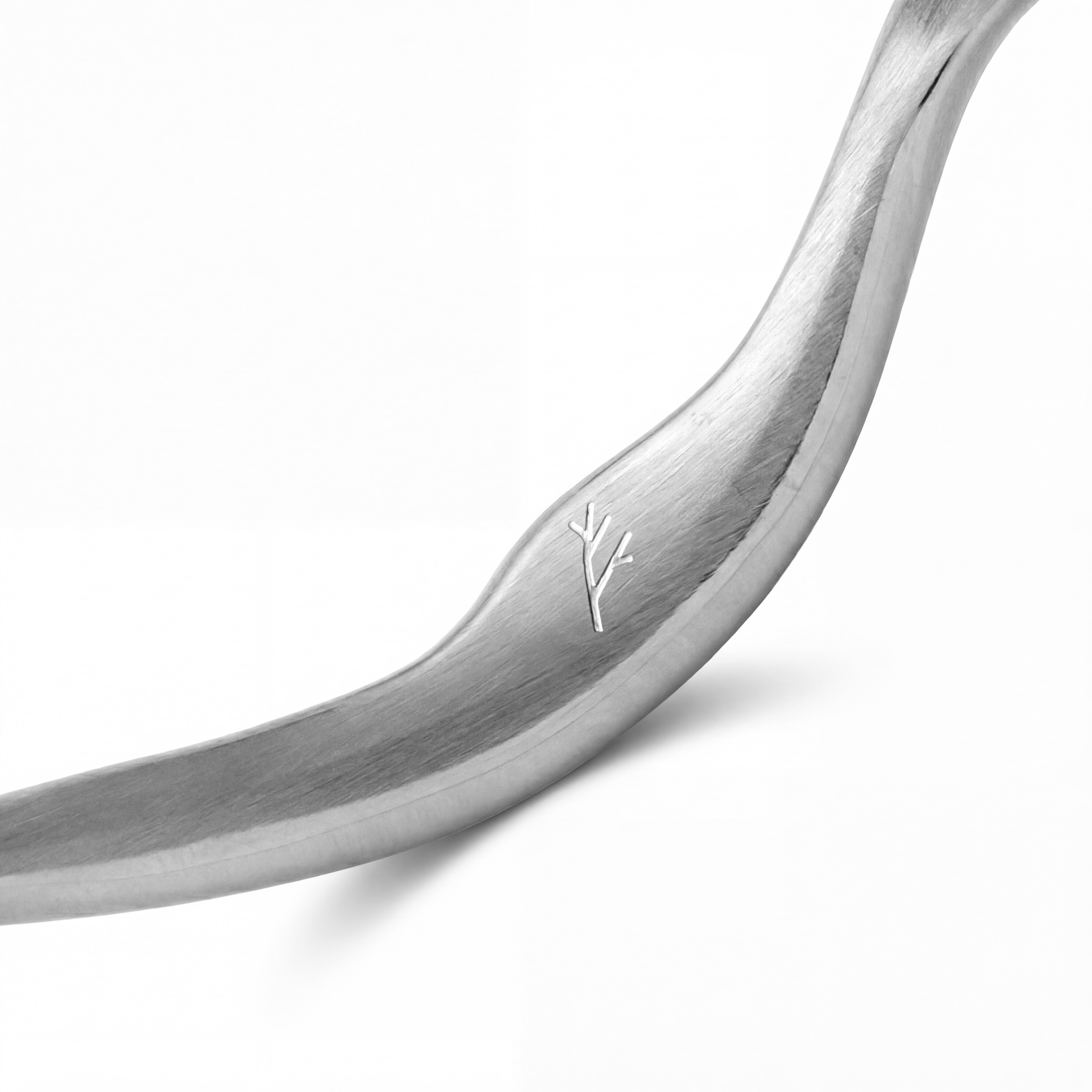 Magma | 5mm Silver‑Tone Stainless Steel Bold Wavy Cuff Bracelet - 3