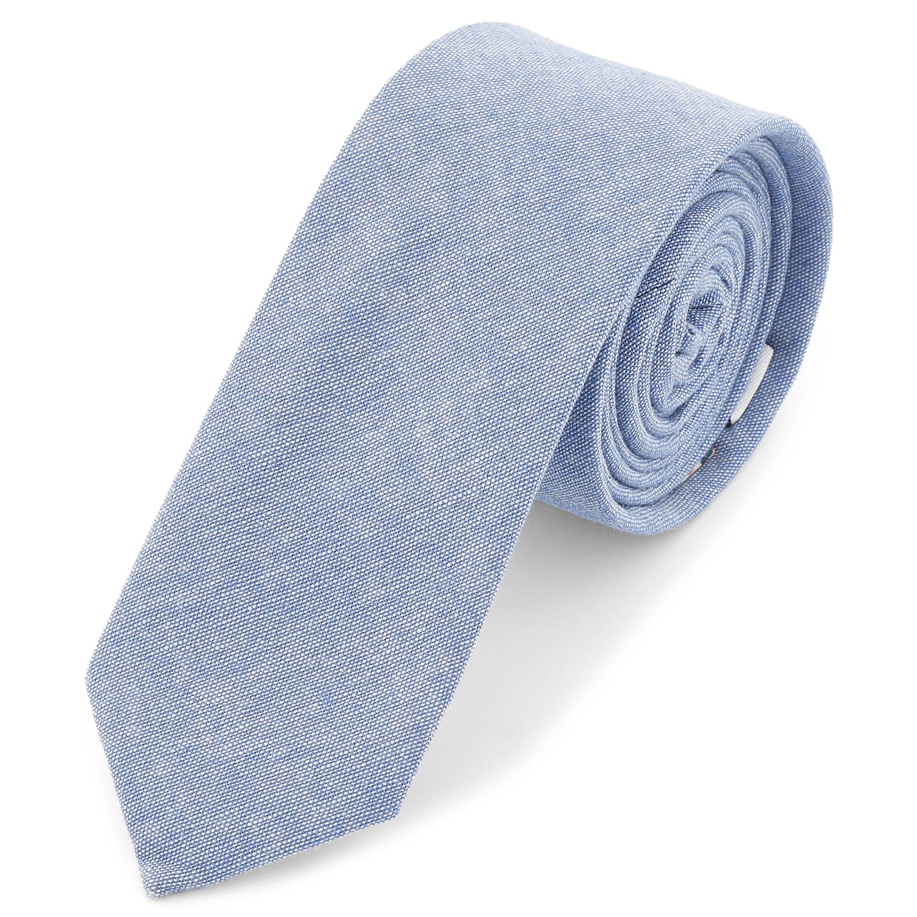 Cravate bleu pastel