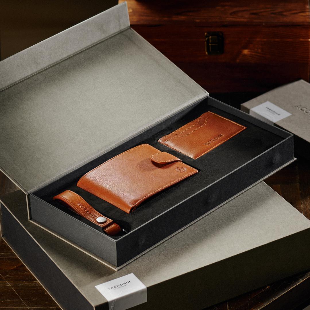 Tan RFID-Blocking Buffalo Leather Essentials Gift Box | In stock ...