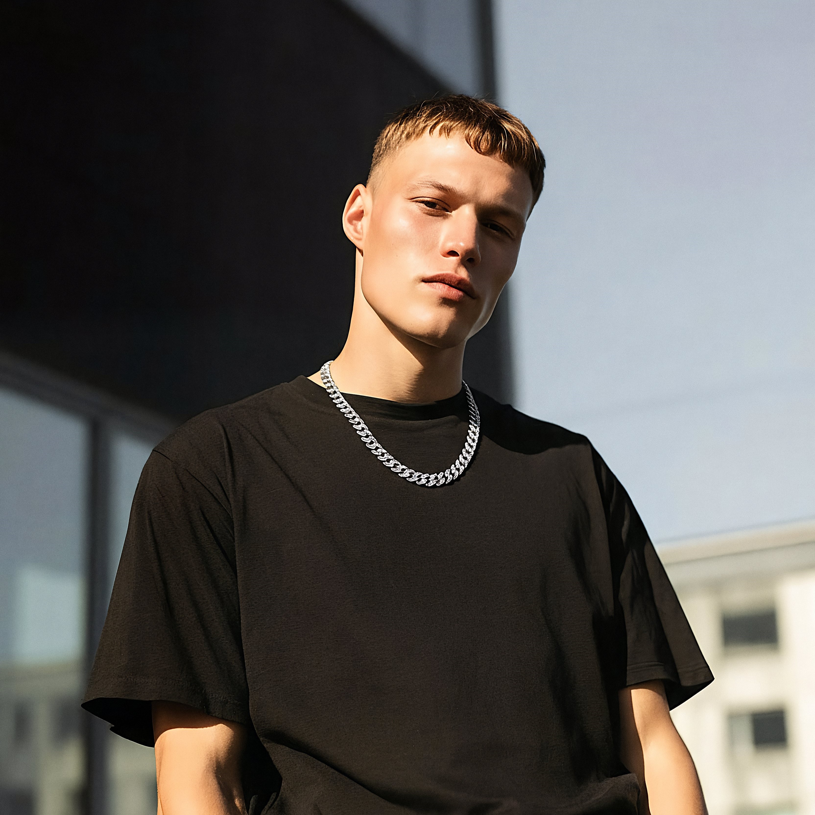 Nicos | 12 mm hopeanvärinen umpinainen panssariketju zirkoniakivillä - 3