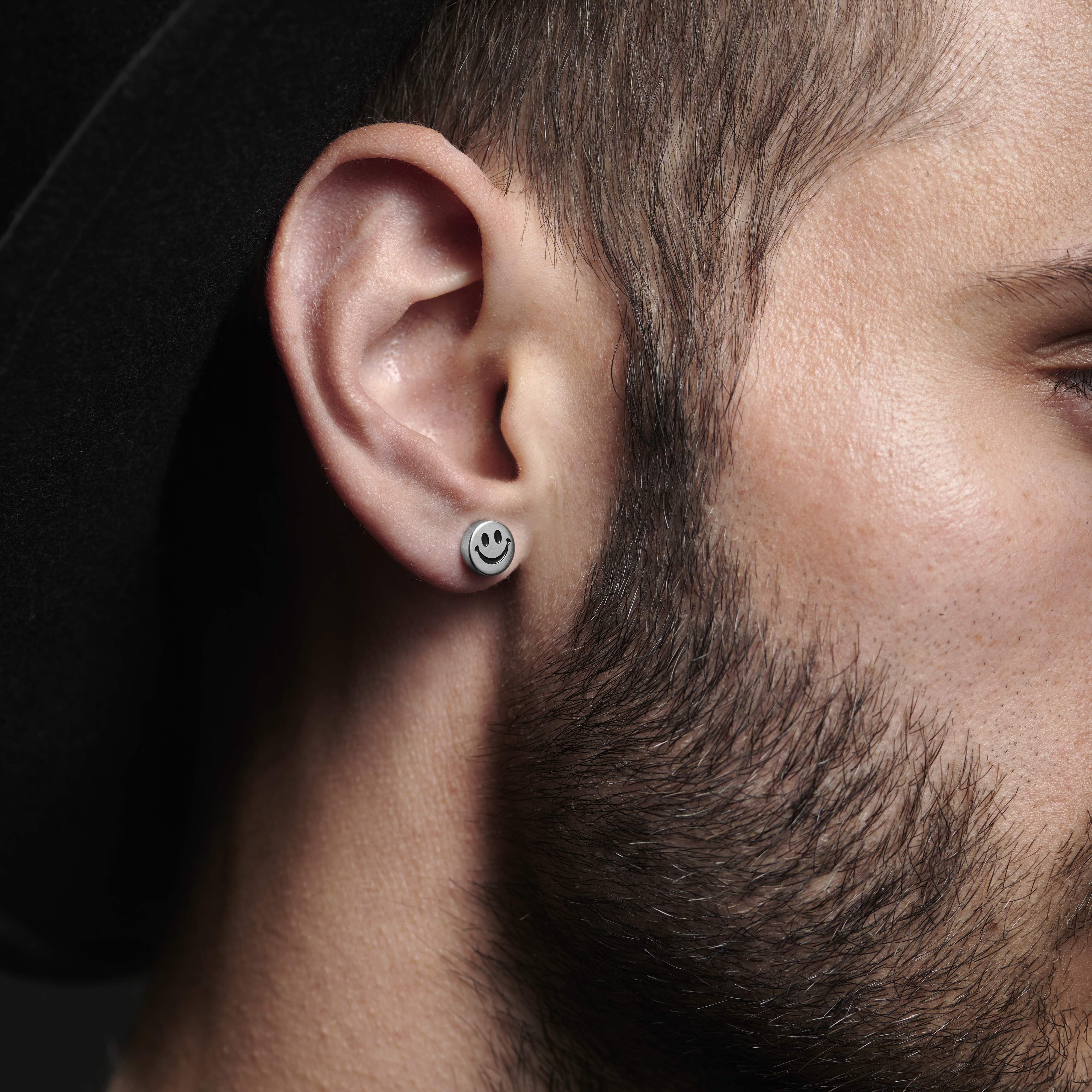 8mm Smiley Stud Ørering - 2