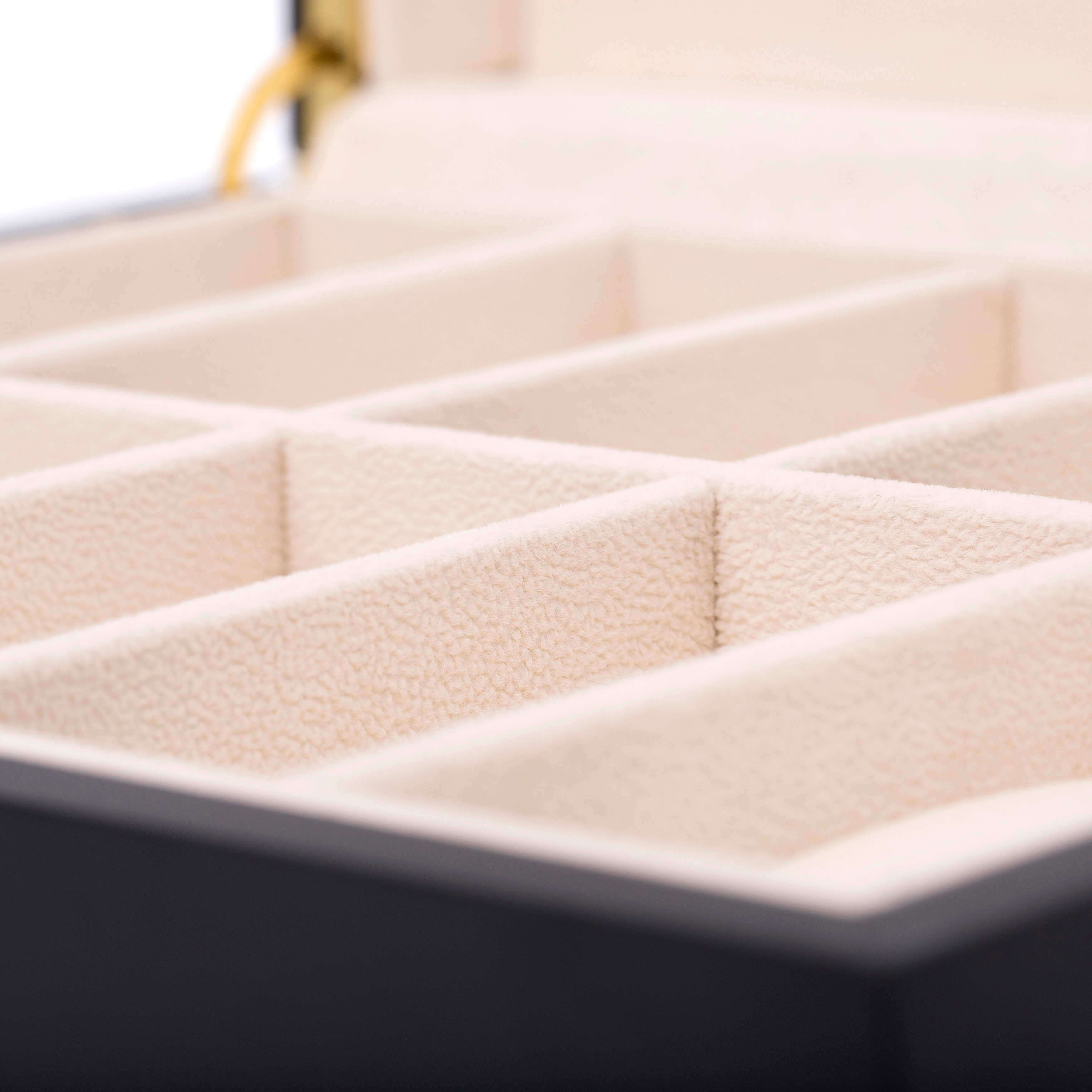 Szkatułka na 10 zegarków z czarnego drewna - 6