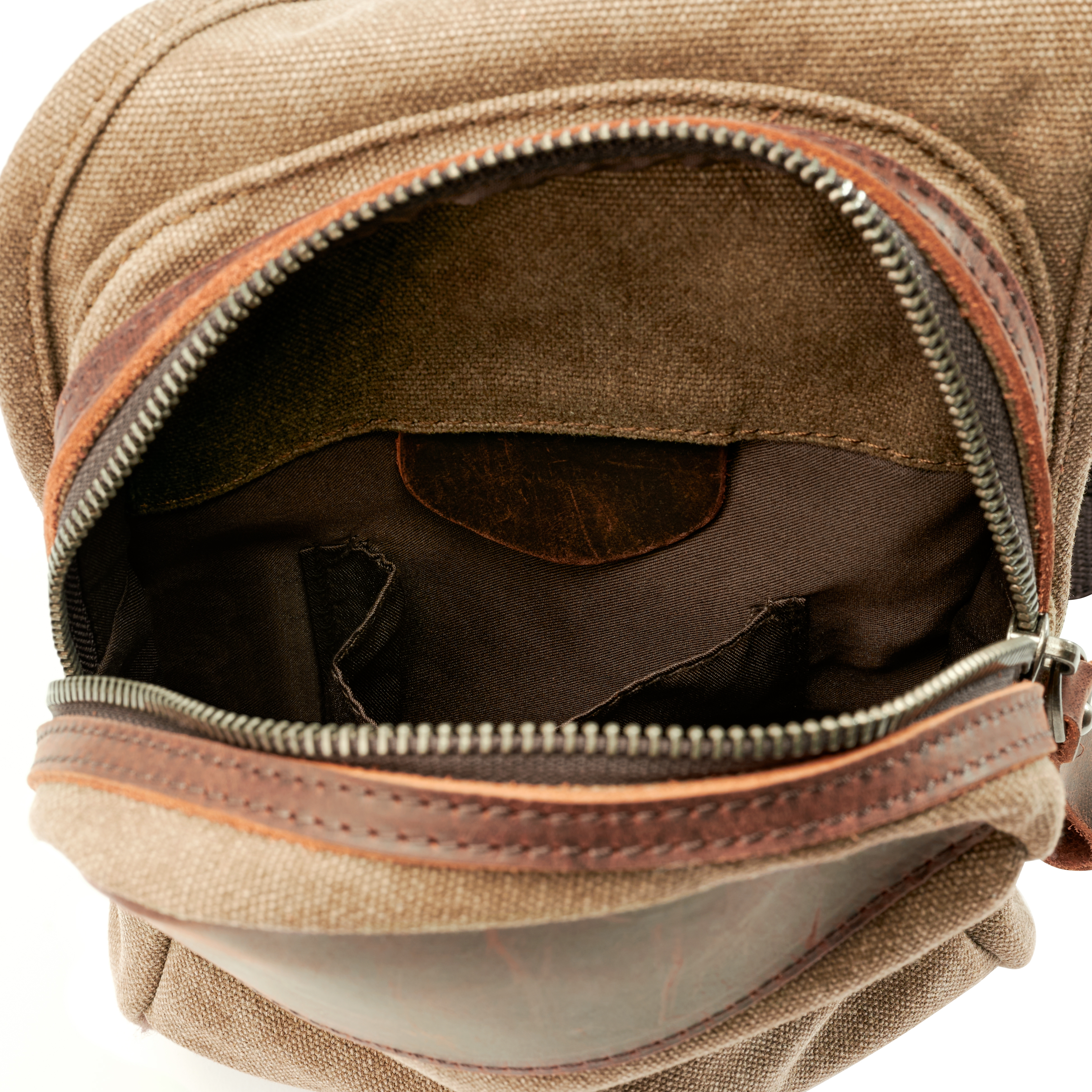  Sac en bandoulière en toile beige et cuir marron - 7