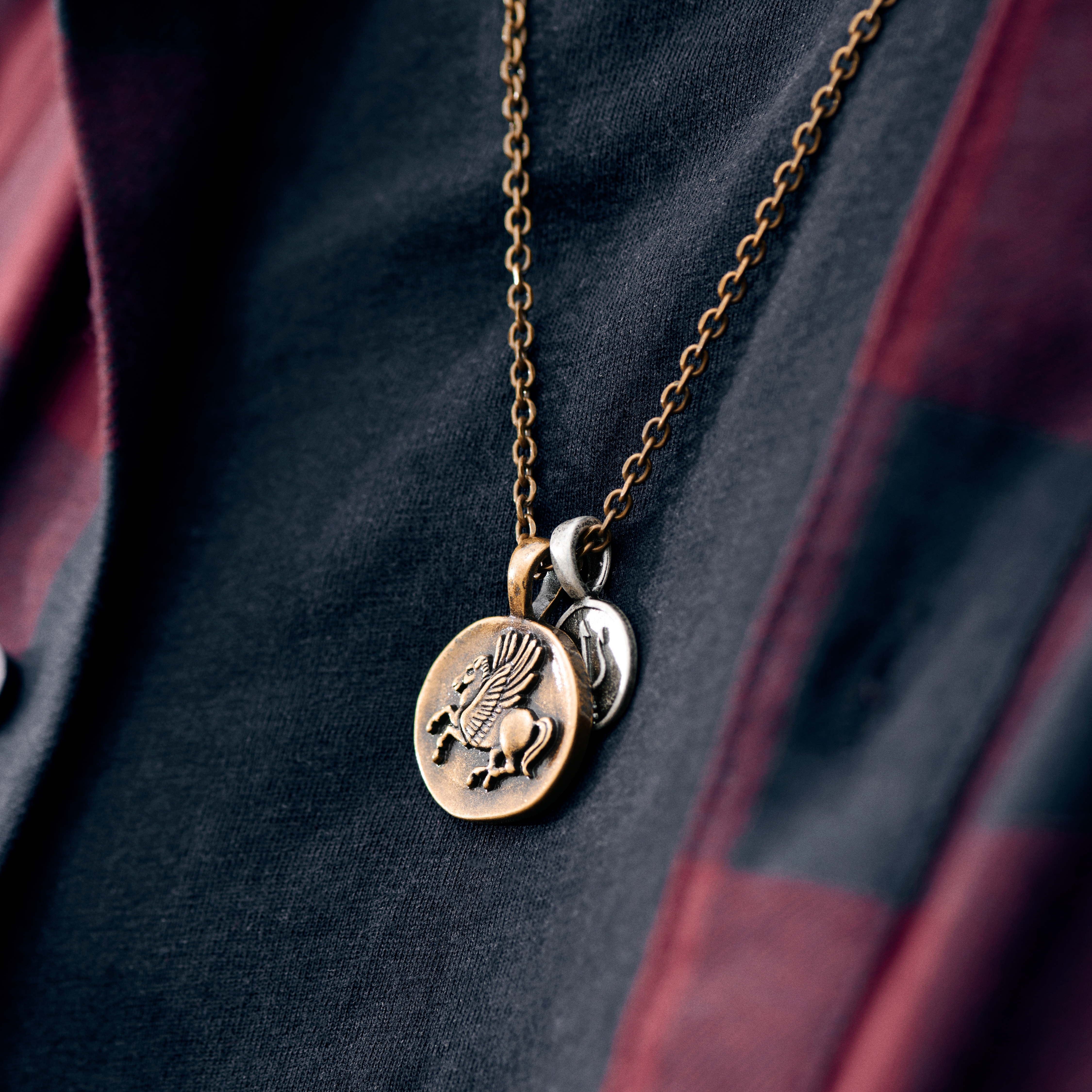 Obelius | Vintage Gold-tone Pegasus Necklace - 2