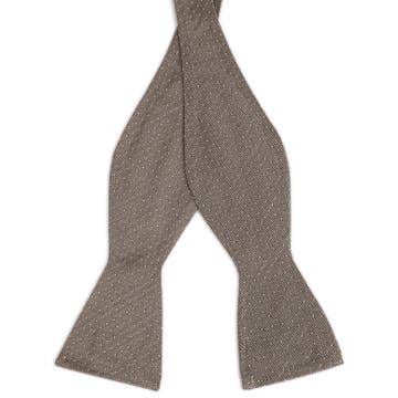 Noeud papillon en soie beige à pois blancs Noeud papillon en soie beige à pois blancs