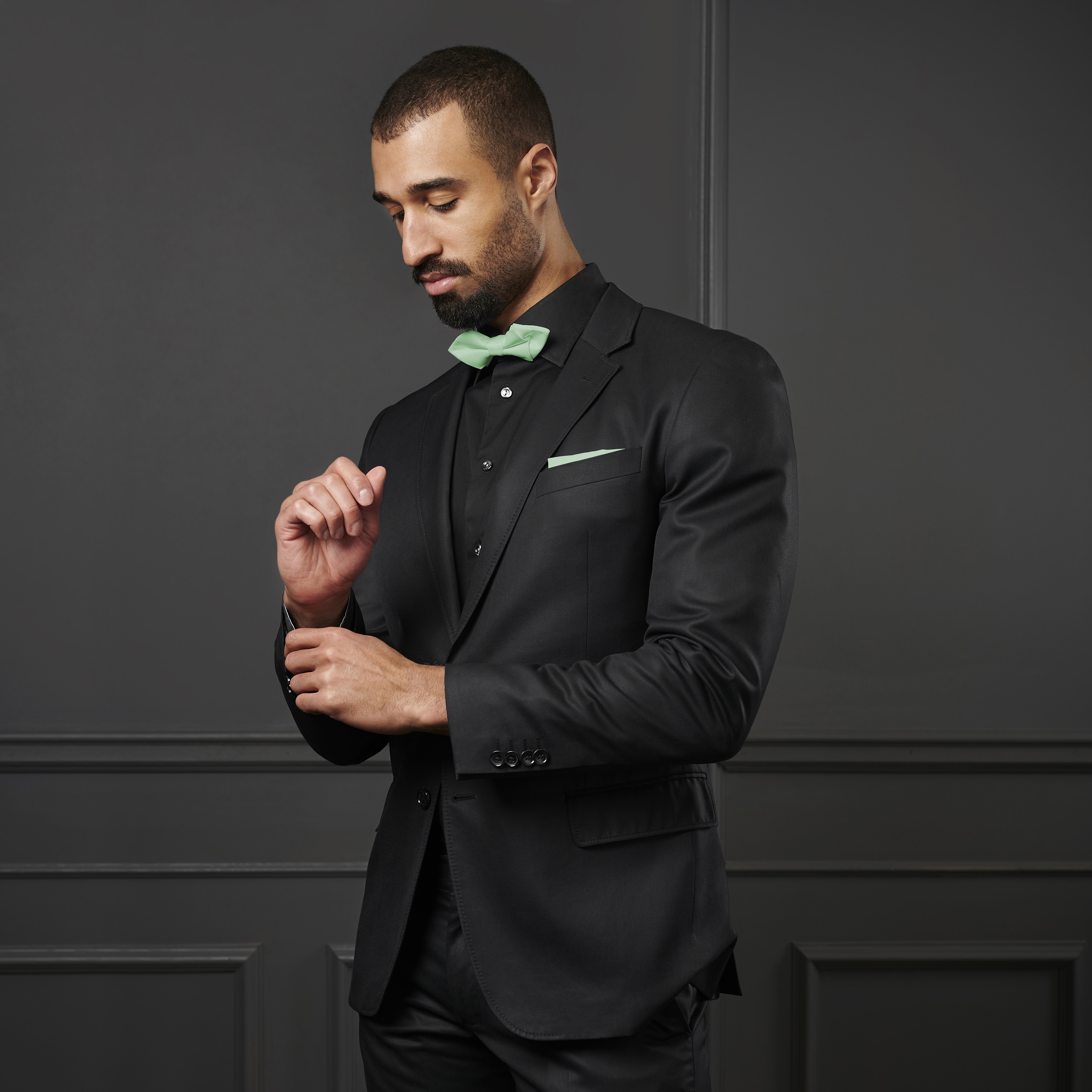 Mint Green Basic Pointy Pre-Tied Bow Tie - 4