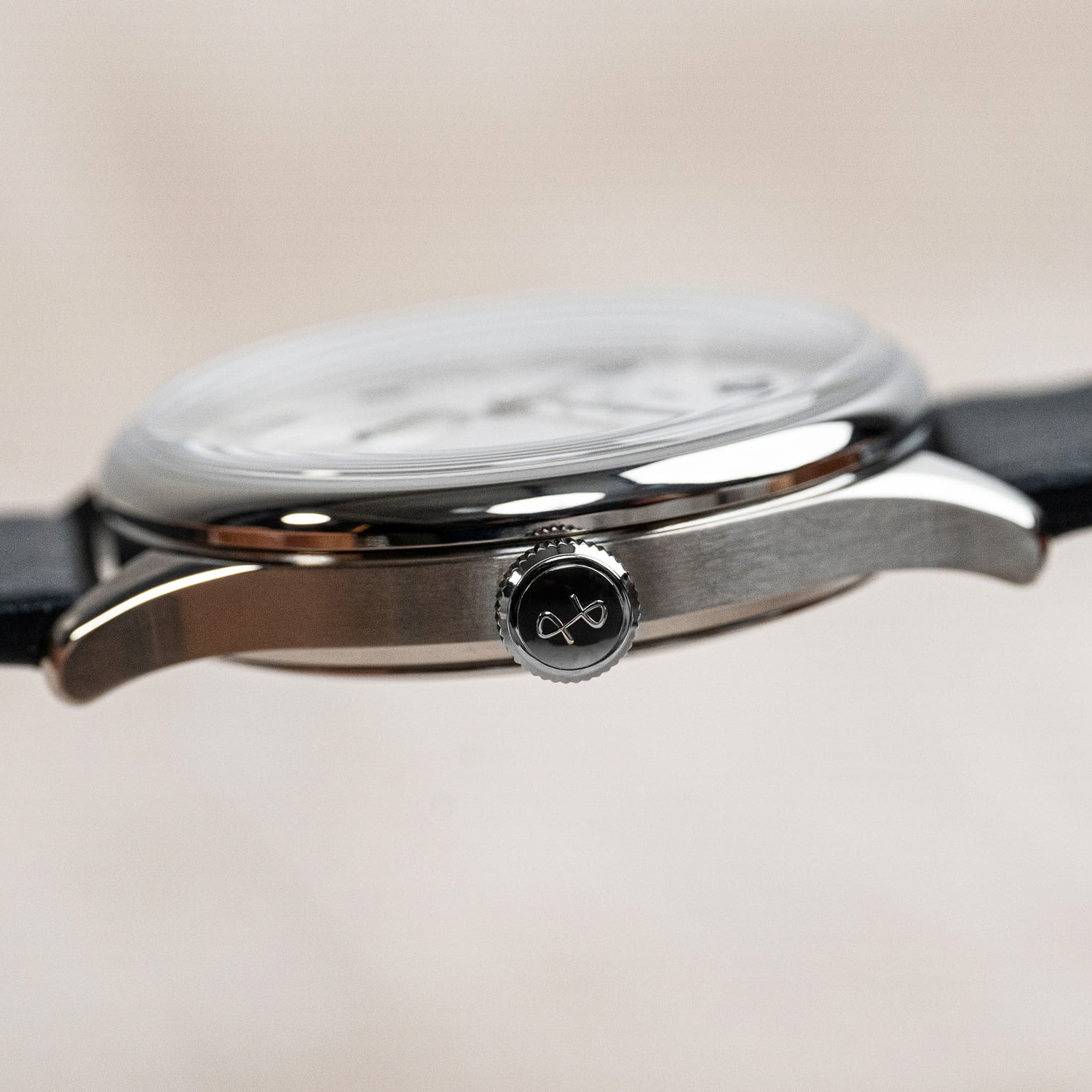 1968 Mechanical | Sebészeti acél és fehér - 5