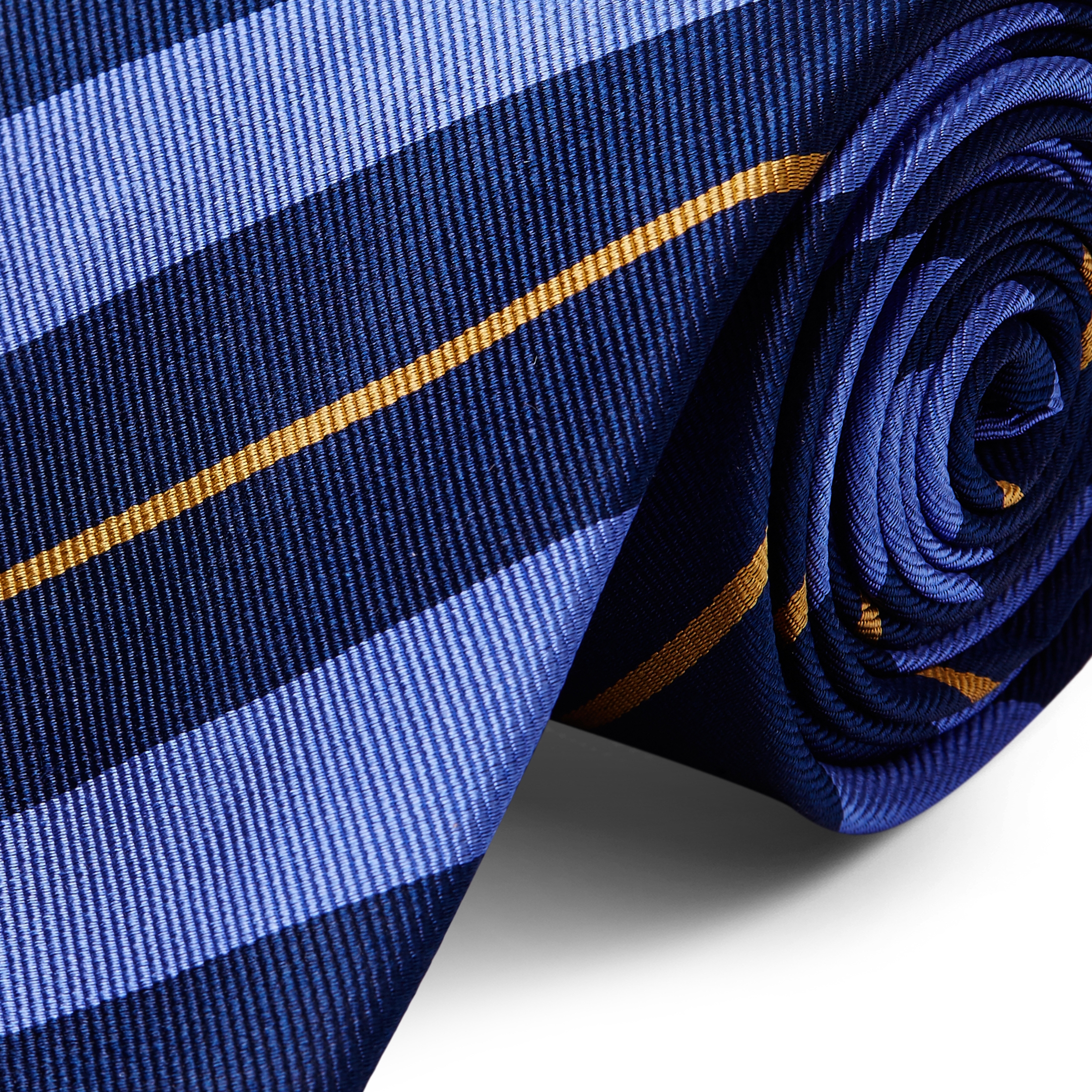 Silk twill neck tie　ネイビー Navy and Light Blue Striped Zigzag Silk Tie | Turnbull & Asser