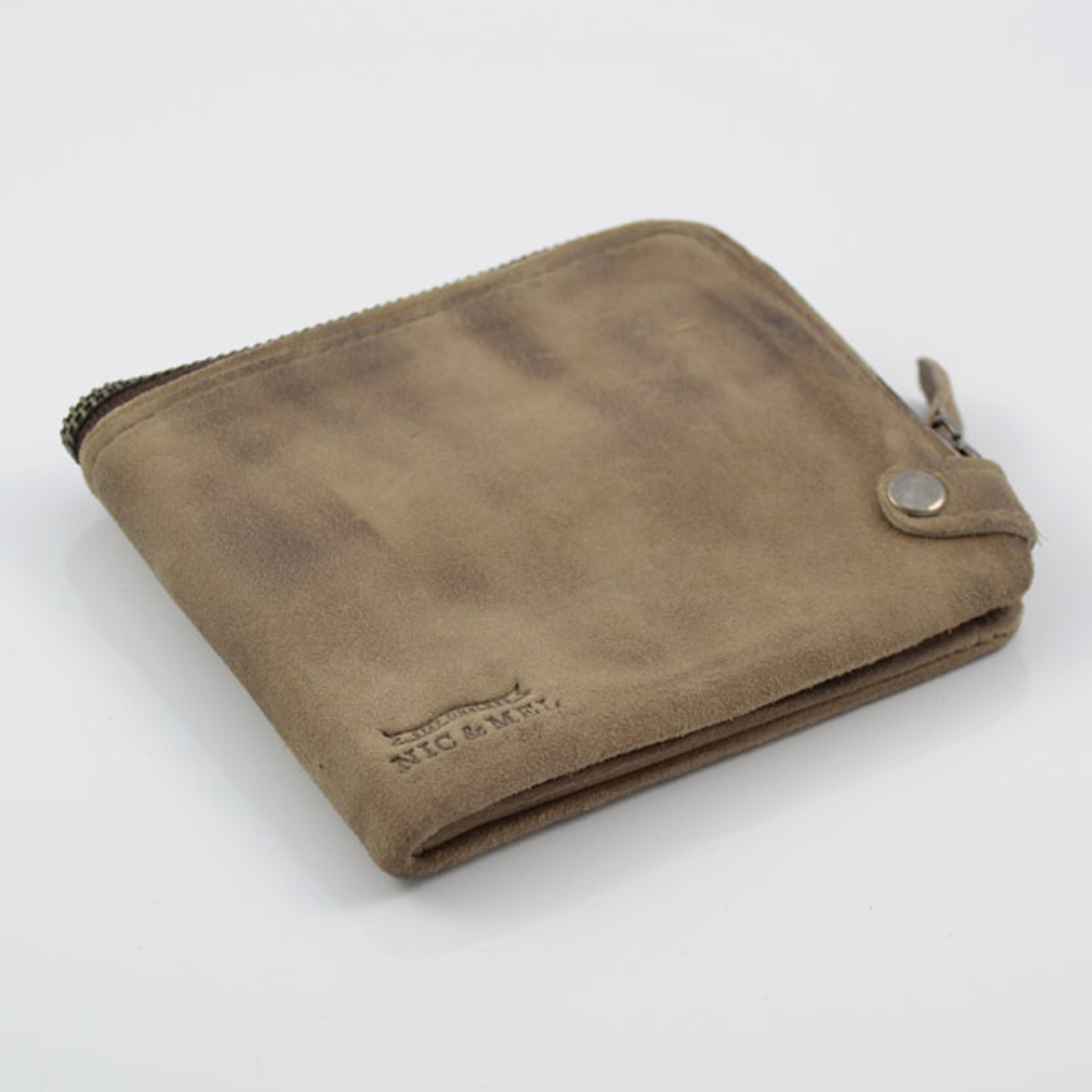 NIC & MEL - Nubuck Brown Pung - 1