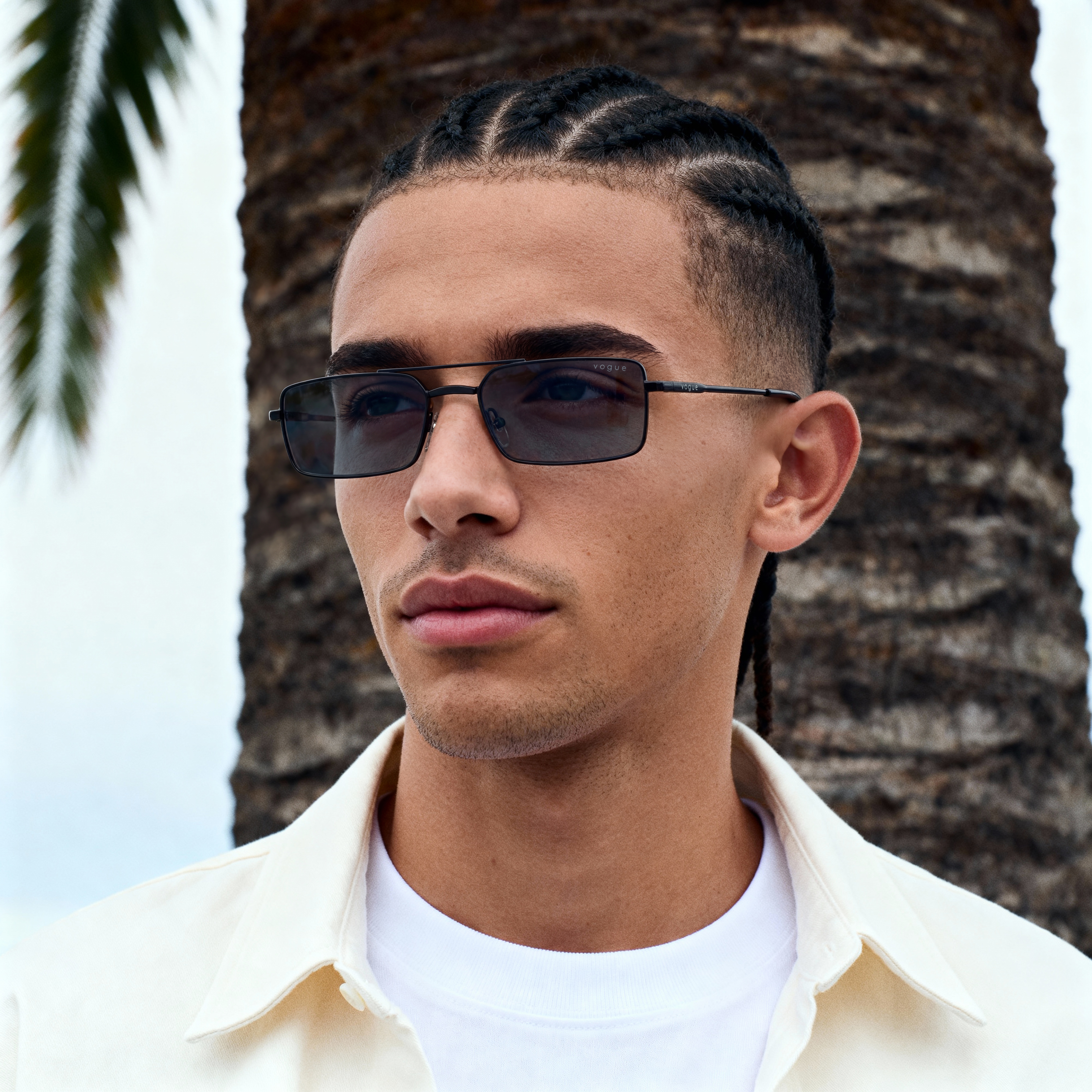 Lunettes de soleil rectangulaires noires | Vogue 0VO4309S - 2