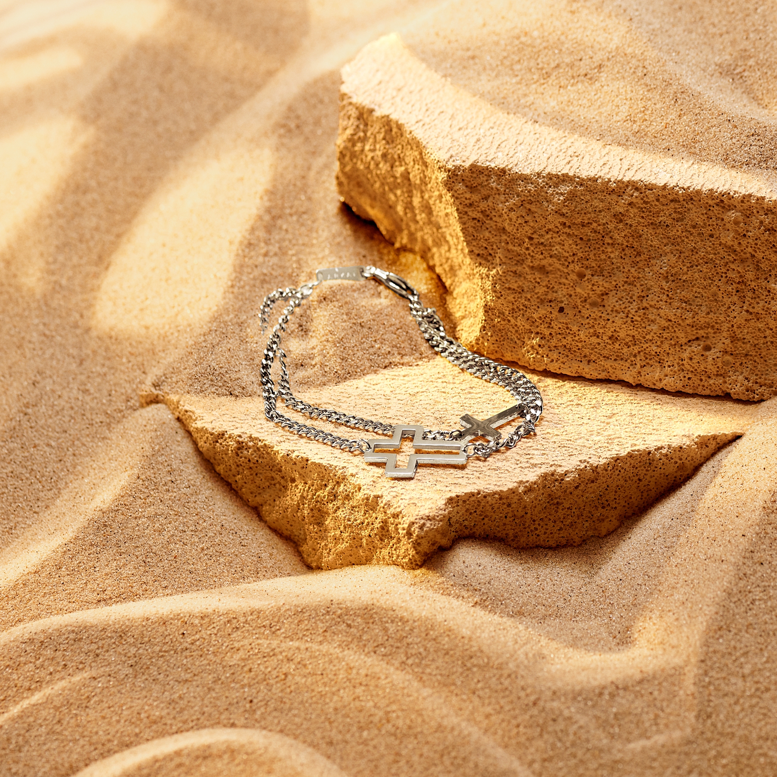 Unity | Сребриста стоманена гривна с двойна верижка и кръстове - 2