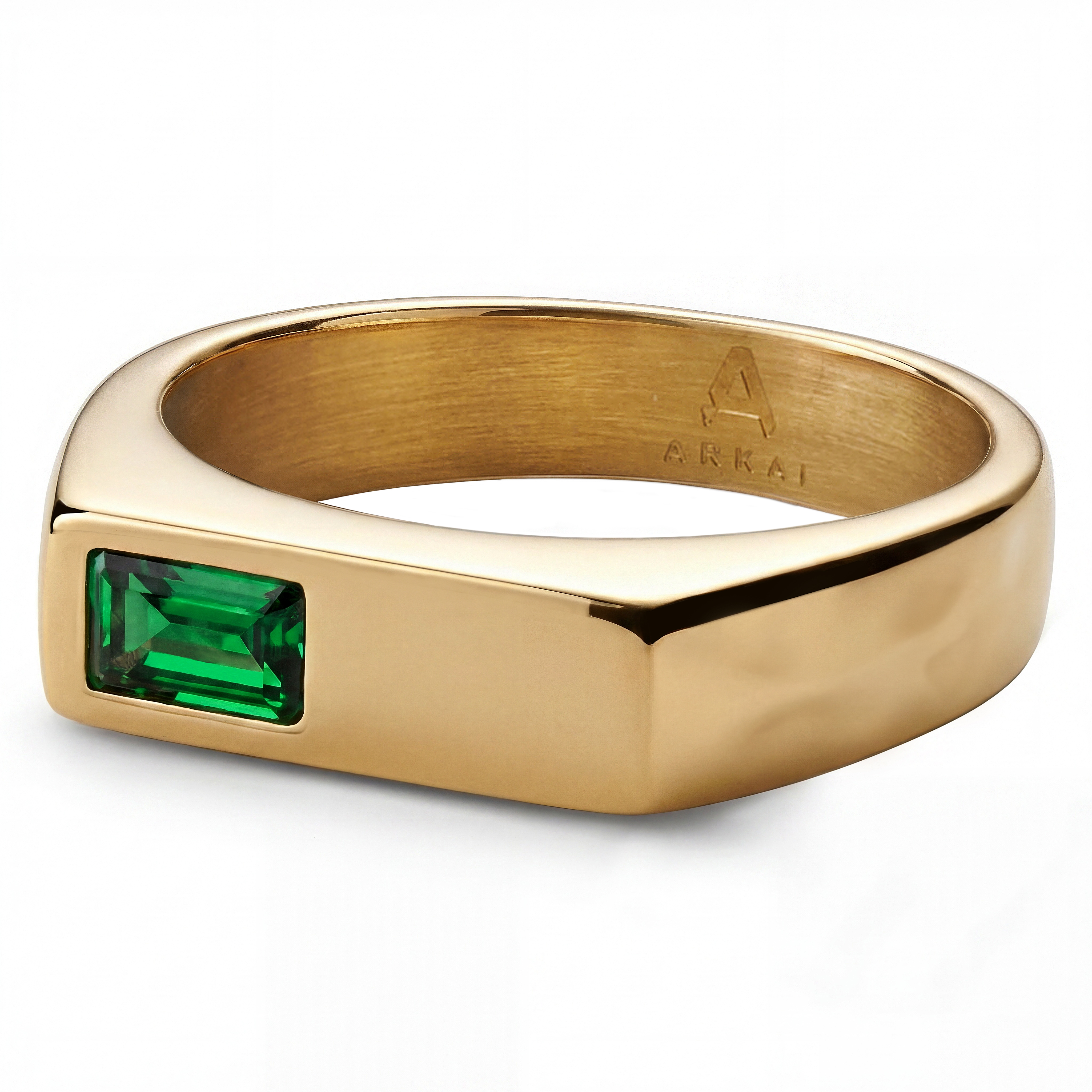 Mediterranean | Goldfarbener Edelstahl-Ring mit smaragdgrünem Stein
