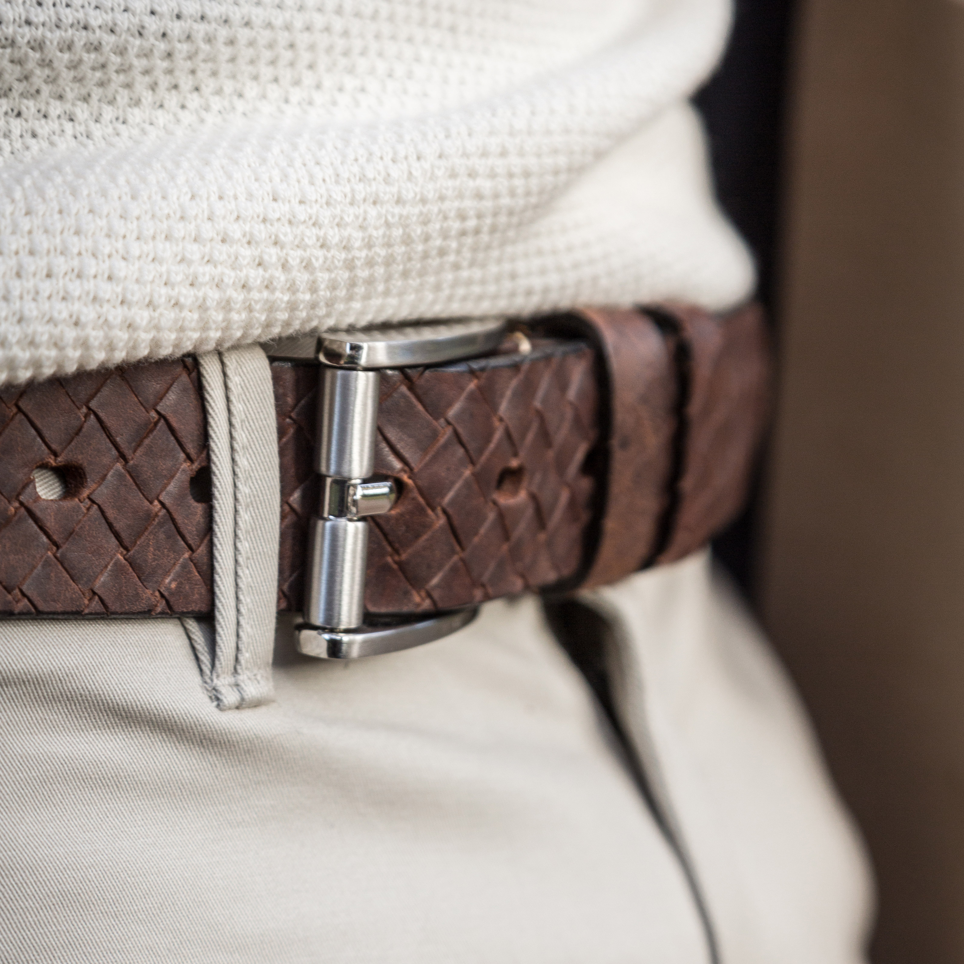 Temno rjav pleten klasičen pas - 4