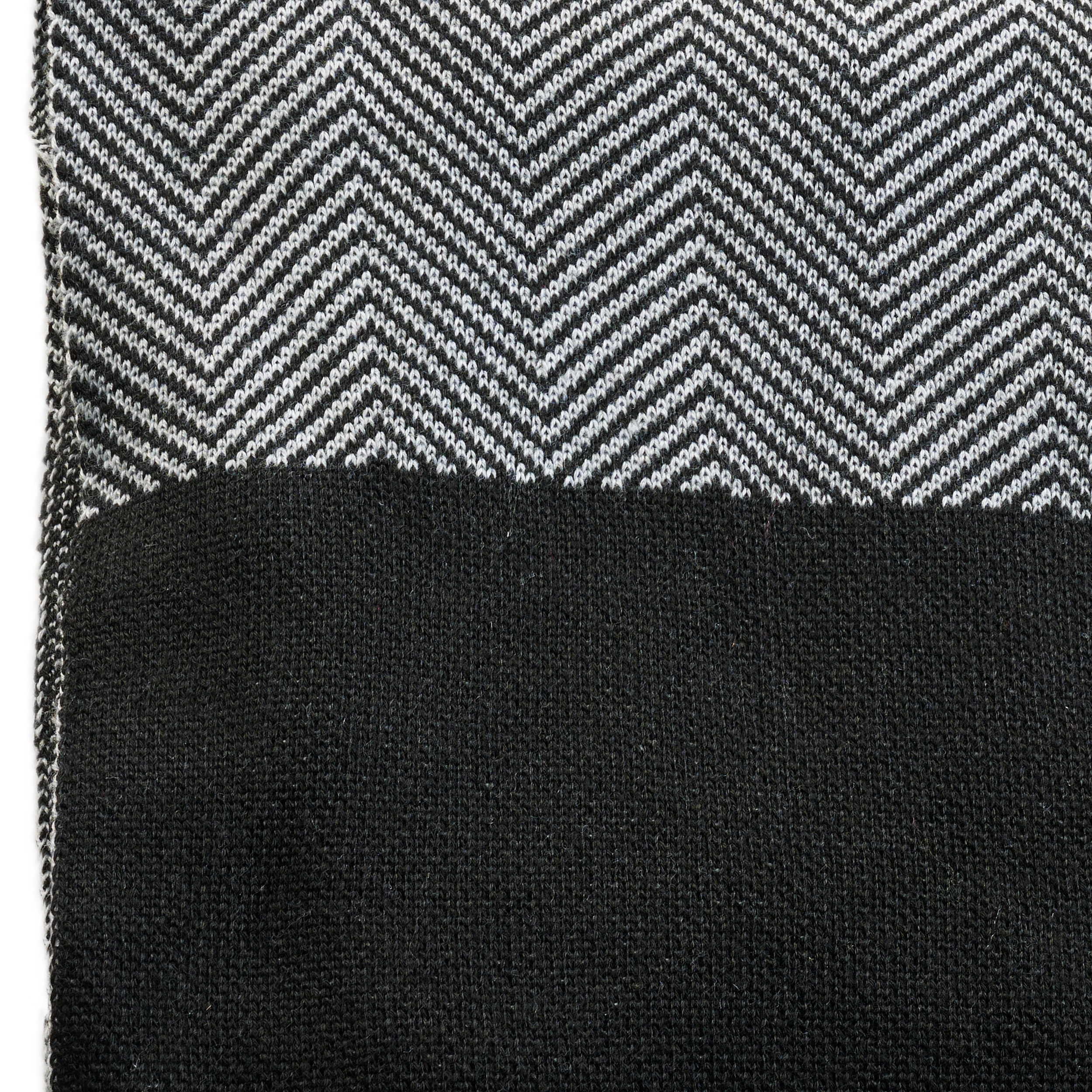 Čierno-sivý prúžkovaný šál z recyklovanej bavlny - 6