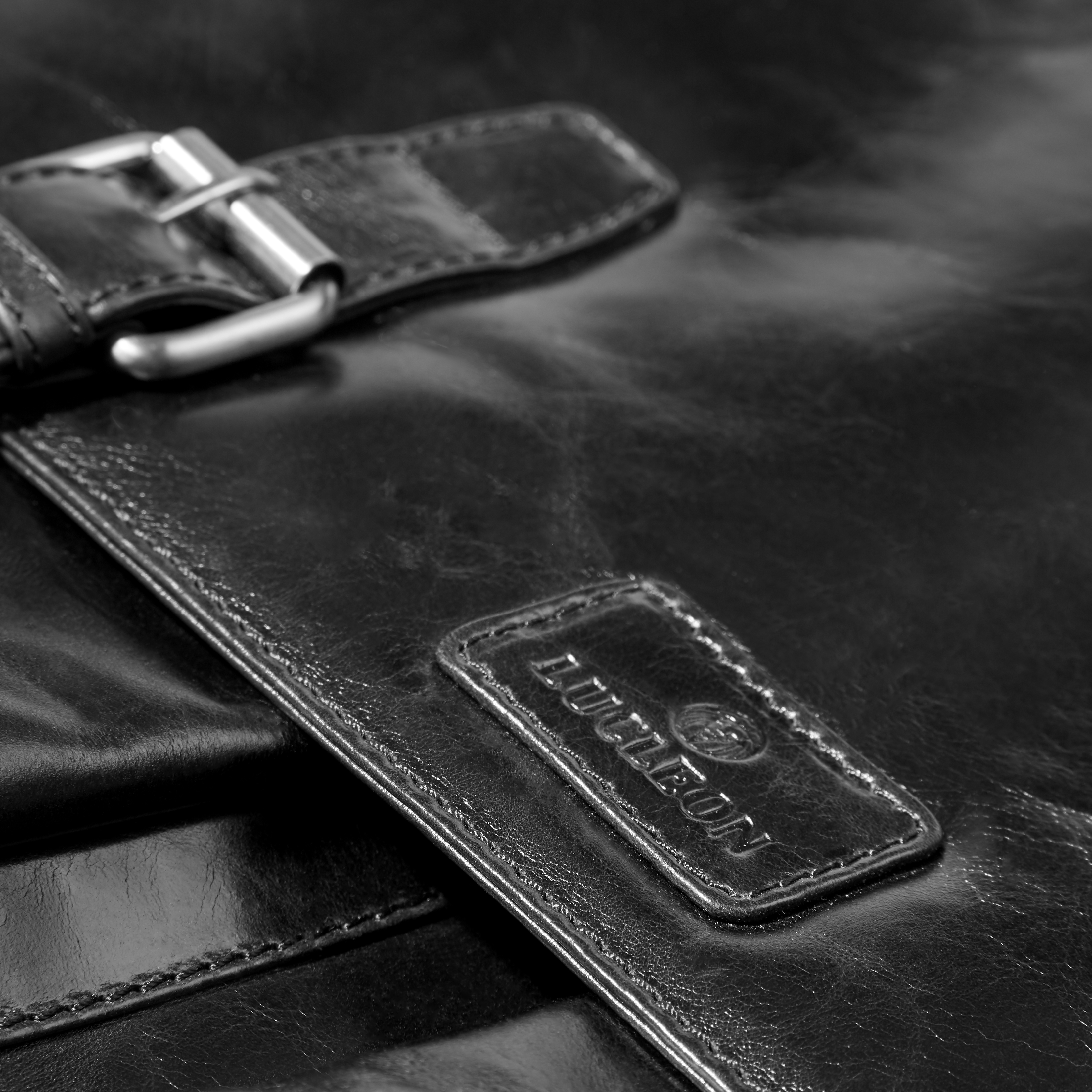 Černá kožená taška Jasper Messenger - 9