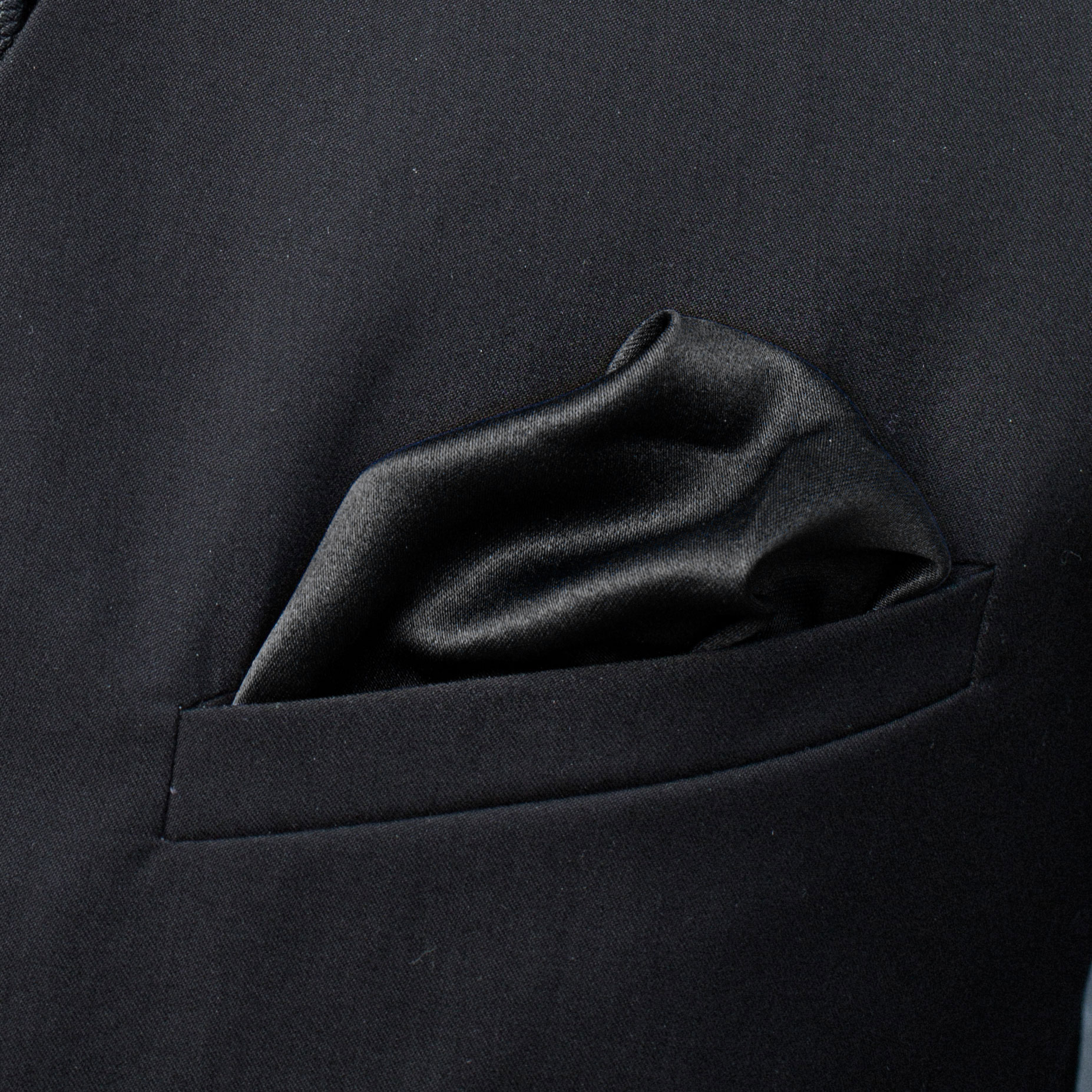 Shiny Black Simple Pocket Square - 3