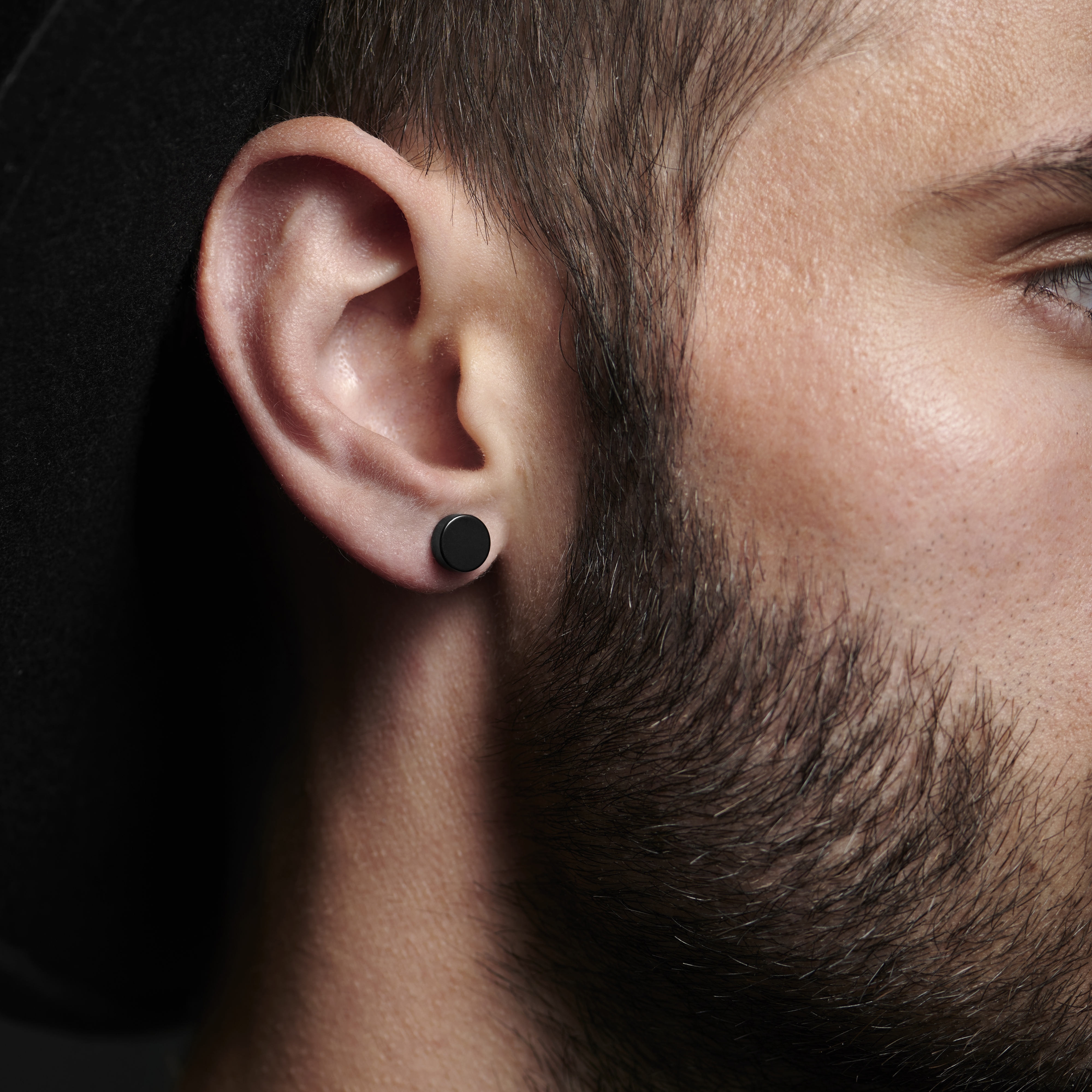 Why men prefer piercing their left ear? Is there some predefined notion for  left & right ear piercing? - Quora