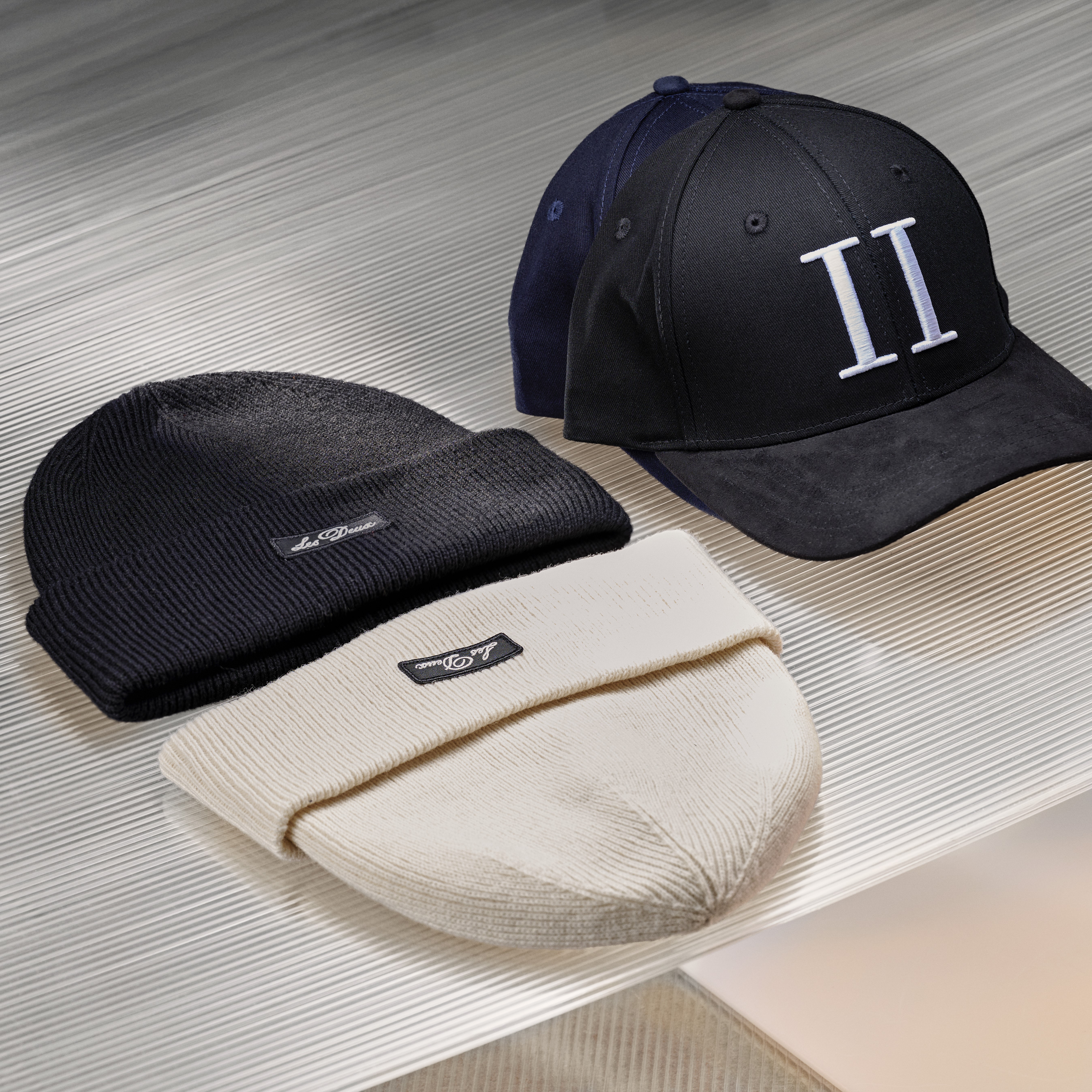 Les Deux | Casquette de baseball en daim noir II - 6