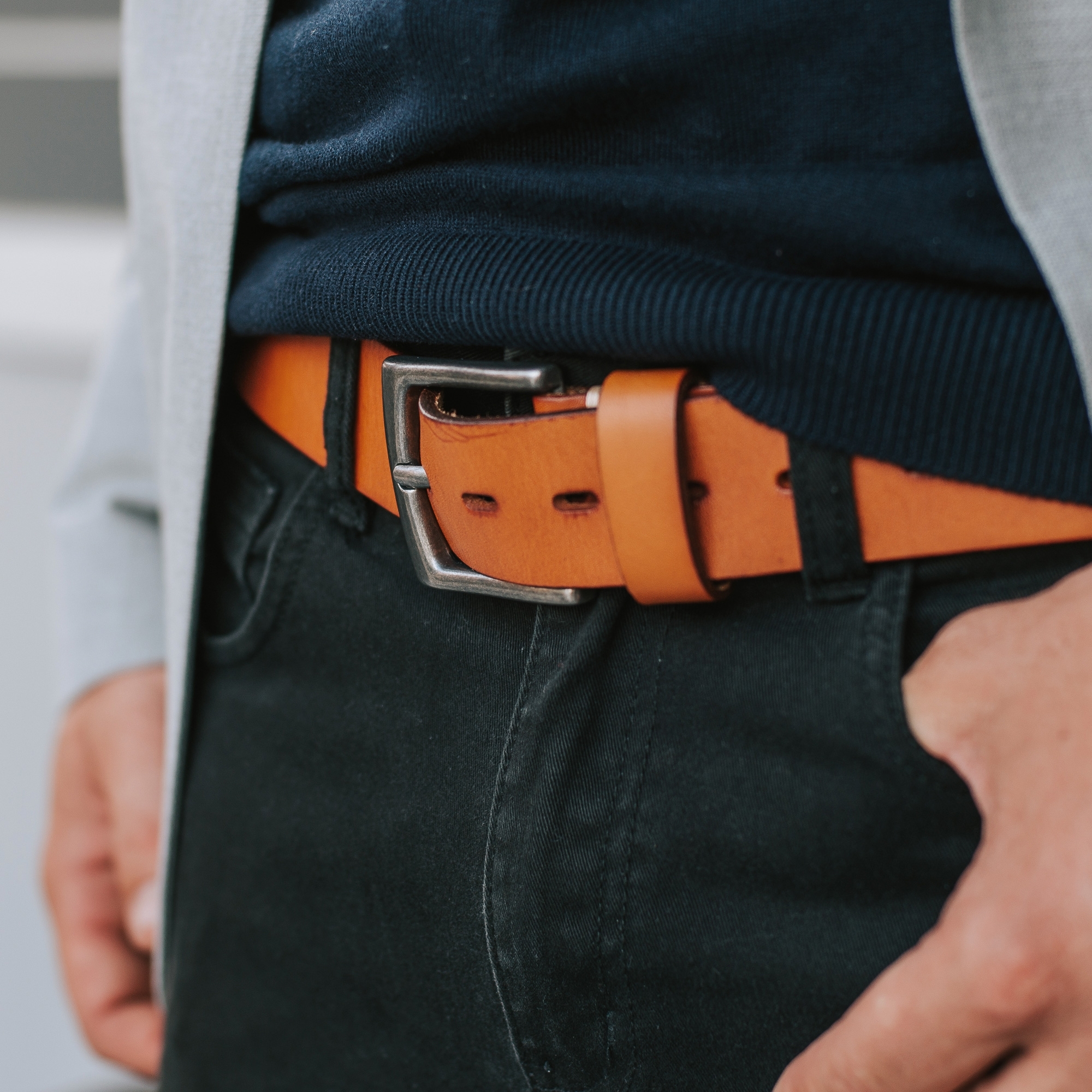 Rozsdabarna bőröv - 4