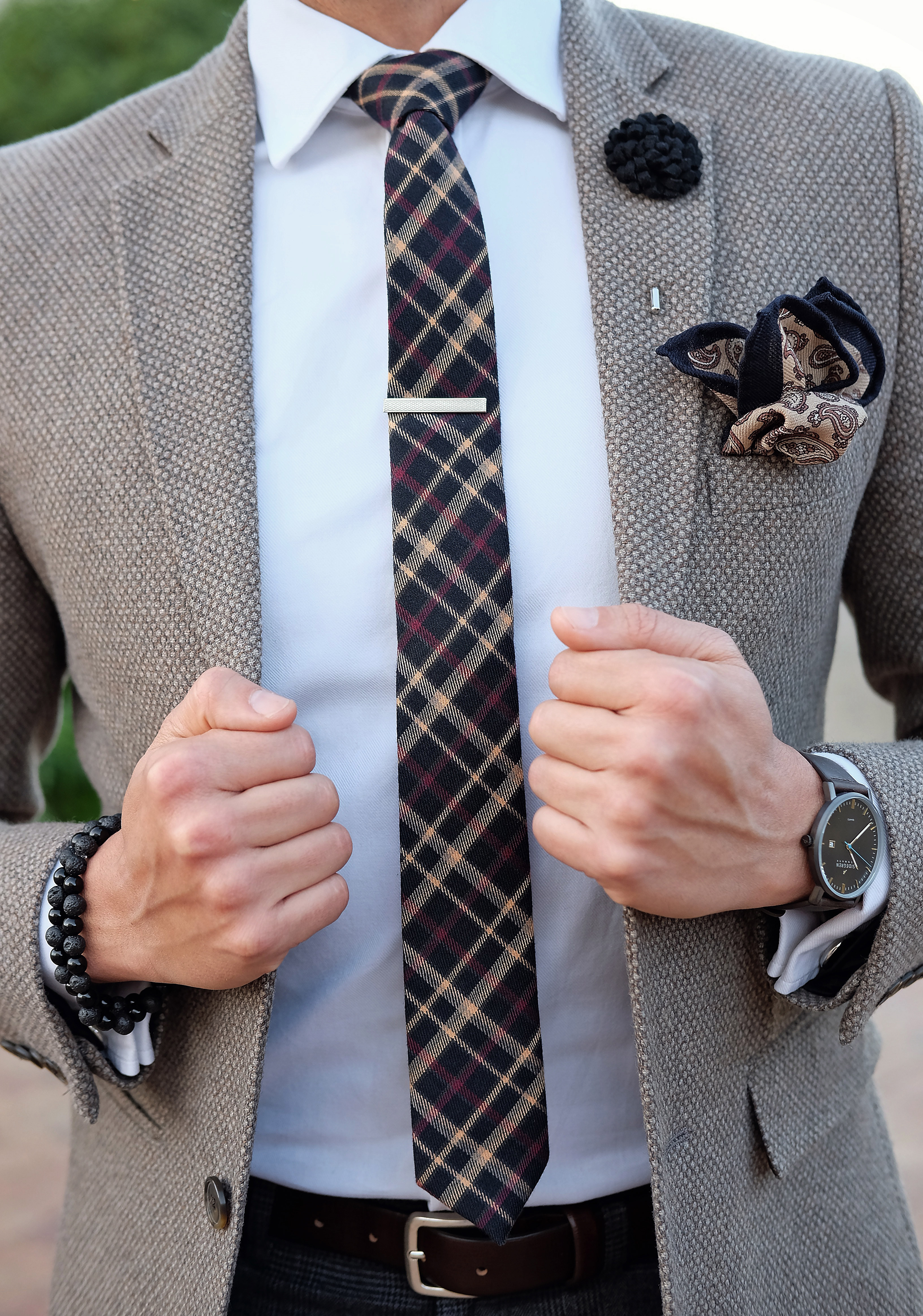 Kreative Schwarze Blumen Reversnadel - 4