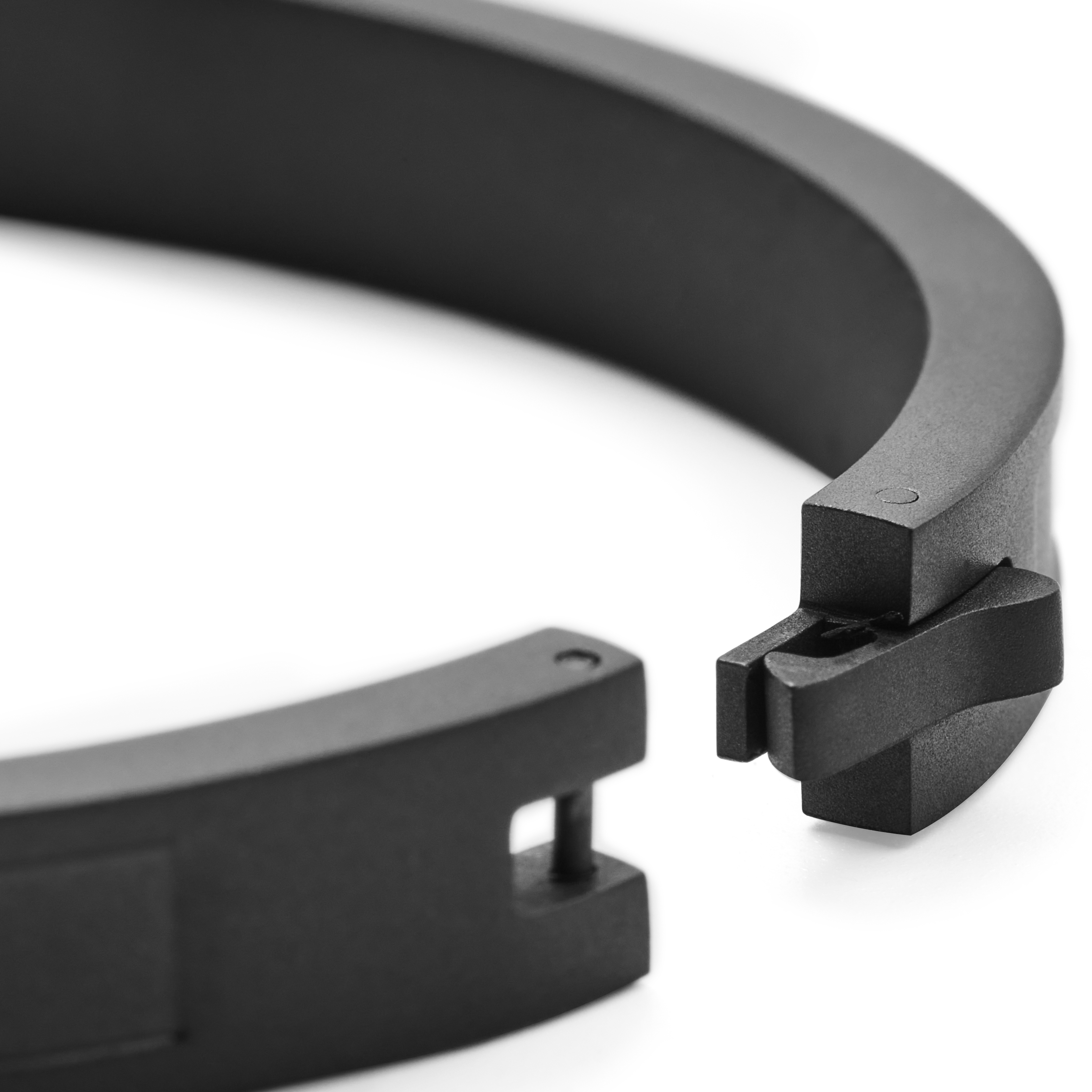 Náramok Arie Duco v čiernej farbe - 4