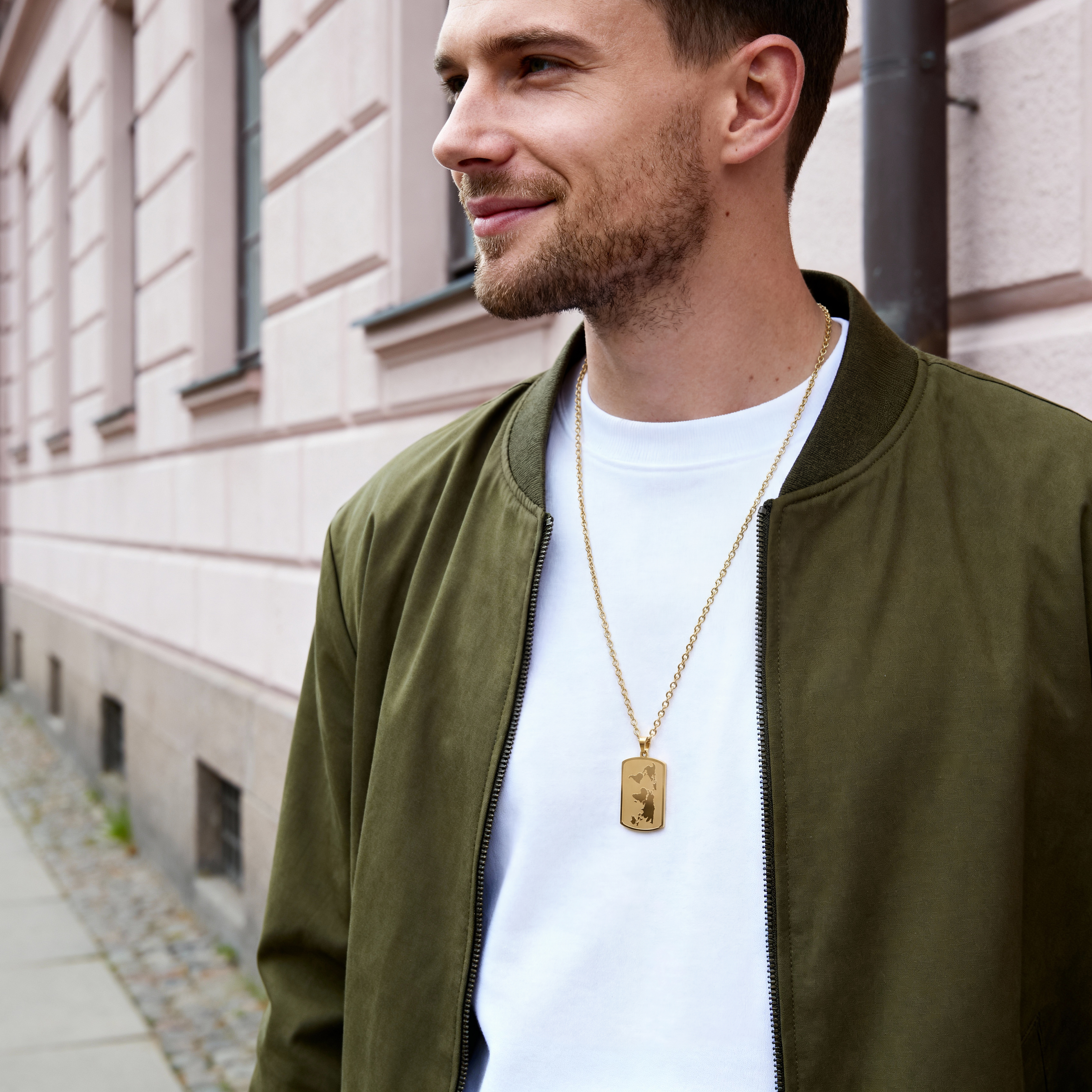 Collar de mapa del mundo dorado - 2