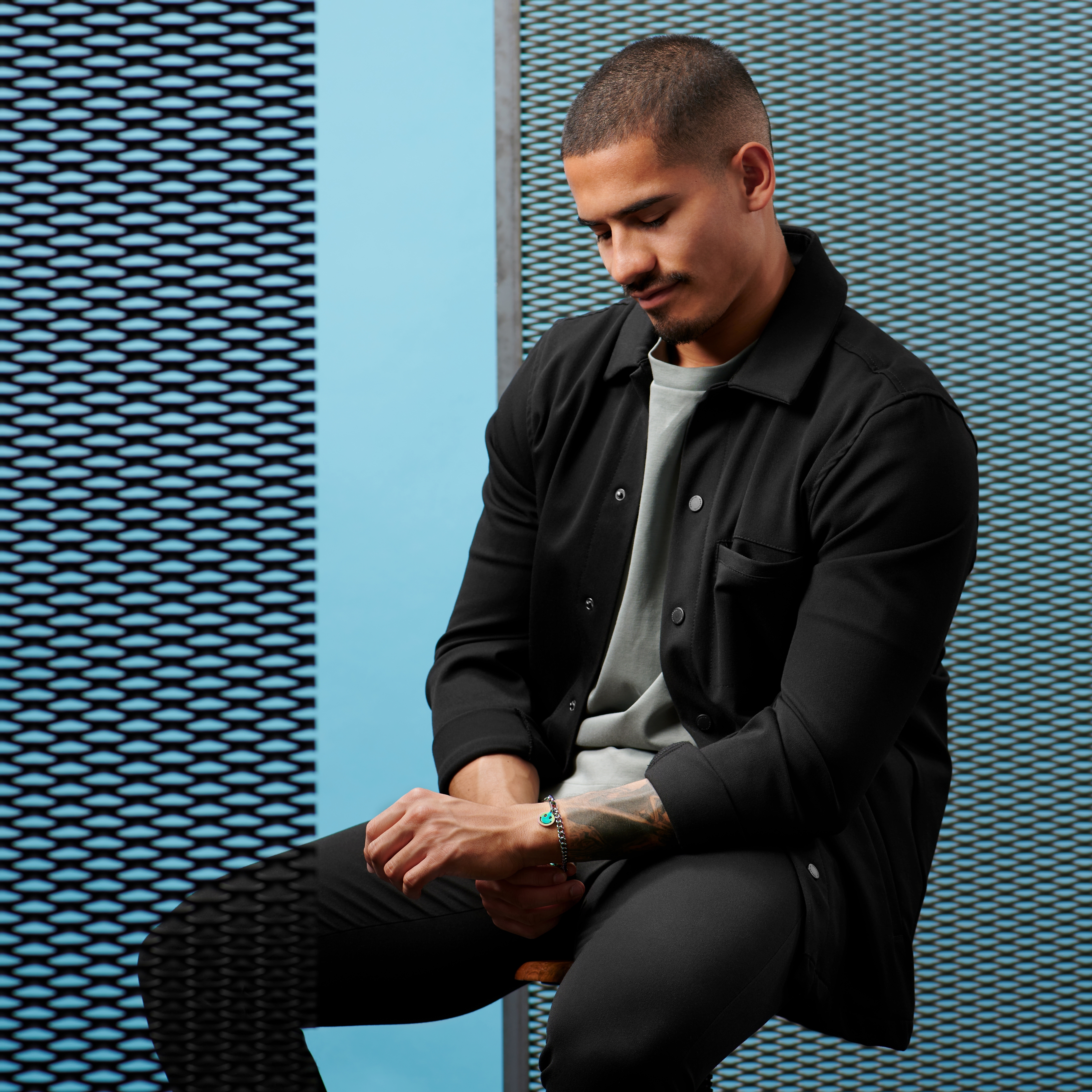 Clarke Regenboog Amager Curb- & Kabelketting-armband met Smiley-hanger - 5