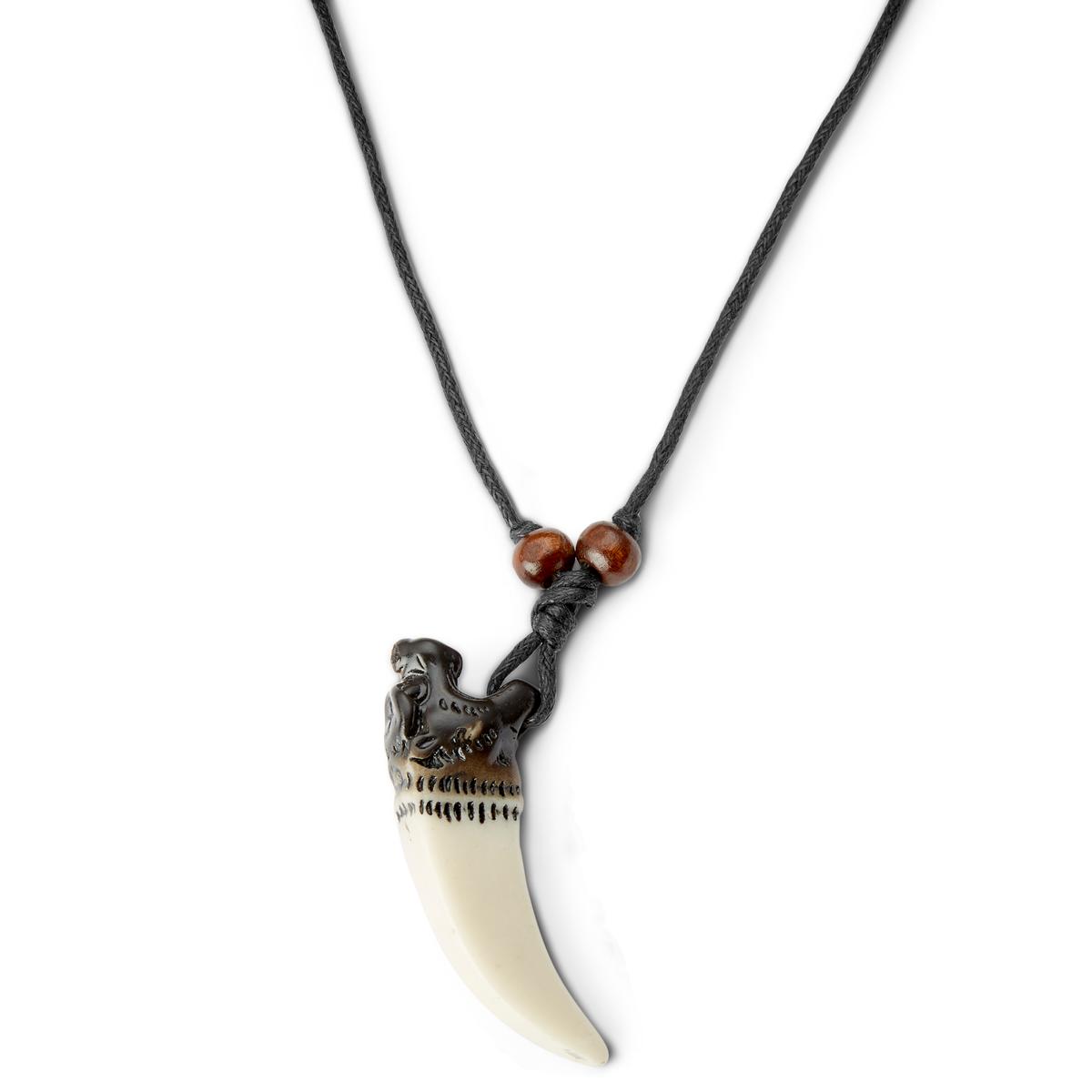 Collana con Ciondolo Dente di Lupo in Terahertz Collana con Ciondolo Dente di Lupo in Terahertz