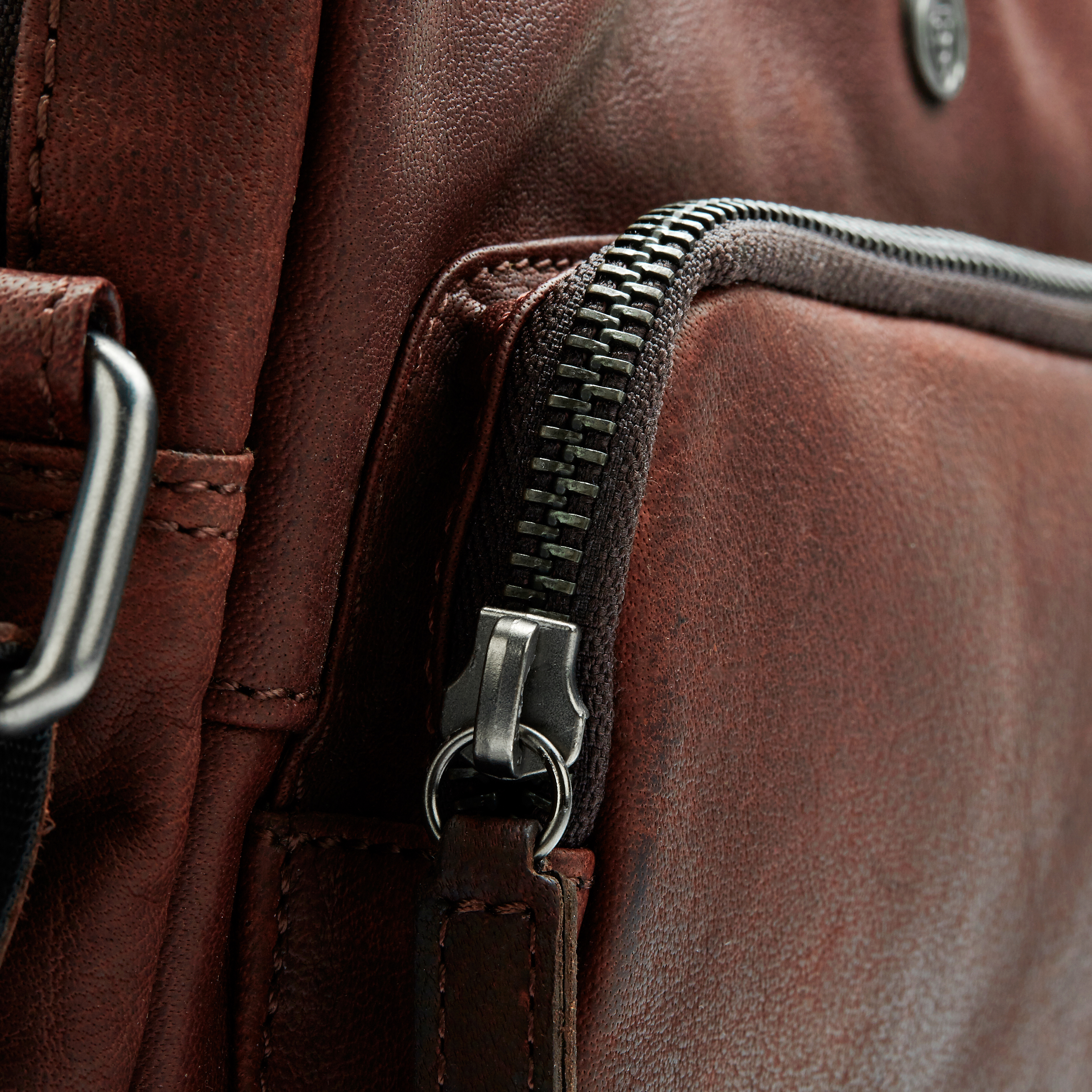 Oxford Classic Brown City Leather Bag - 10