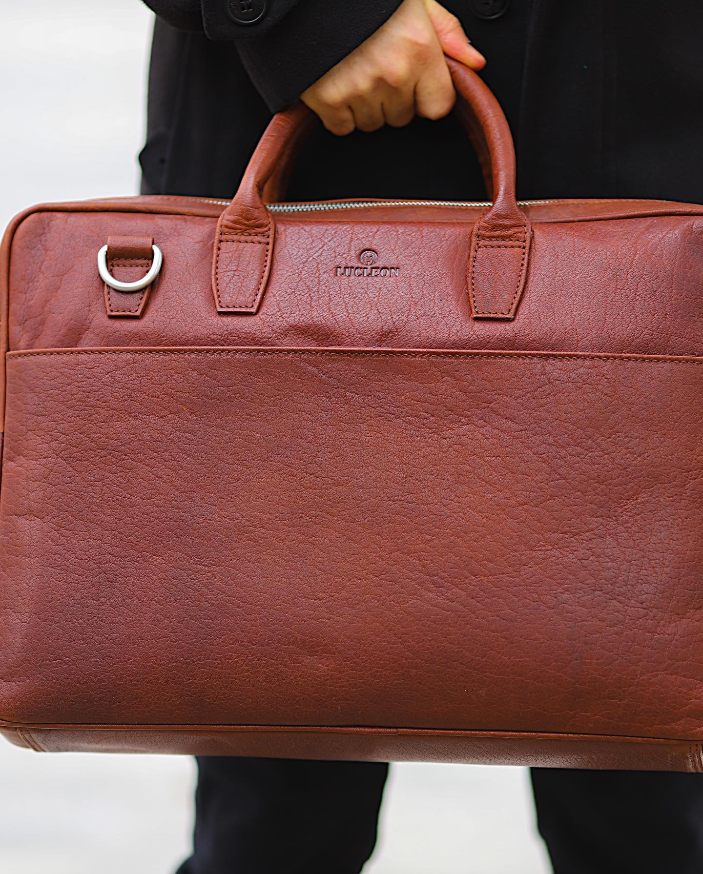 Montreal | XL Tan Leather Laptop Bag - for Men - Lucleon